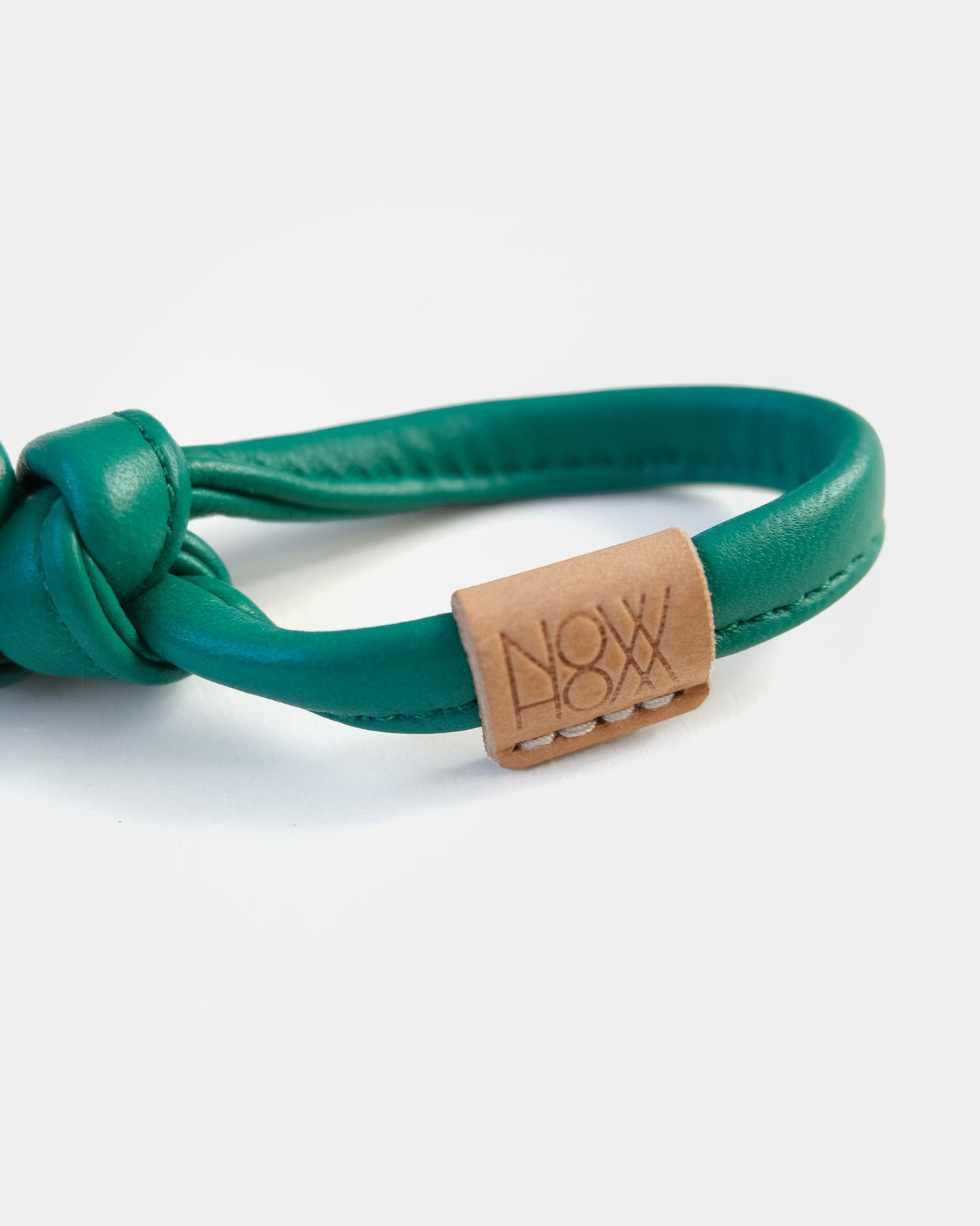 "NOWHOW" Key String - Green