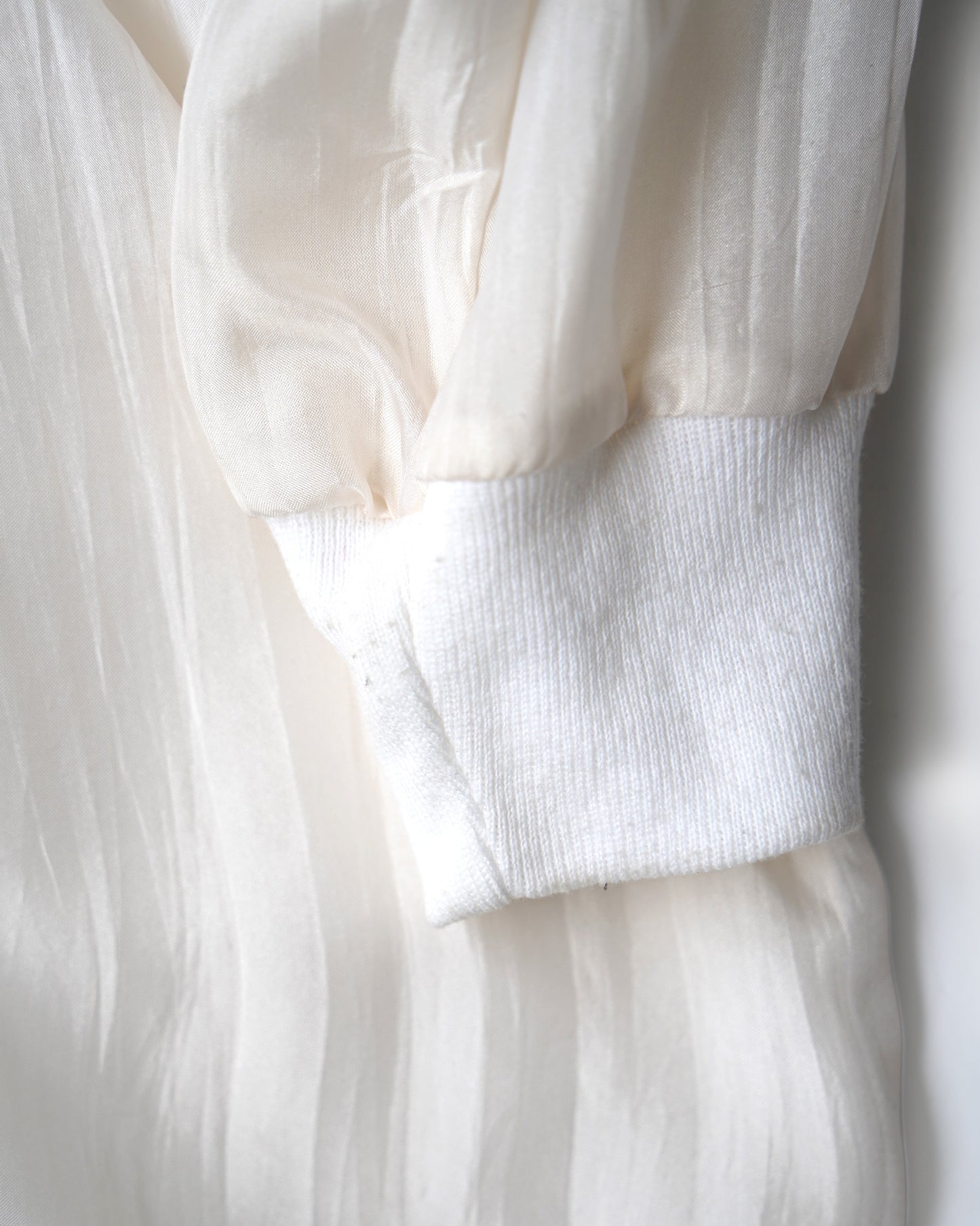 Silk Pullover Shirt with Rose Embroidery