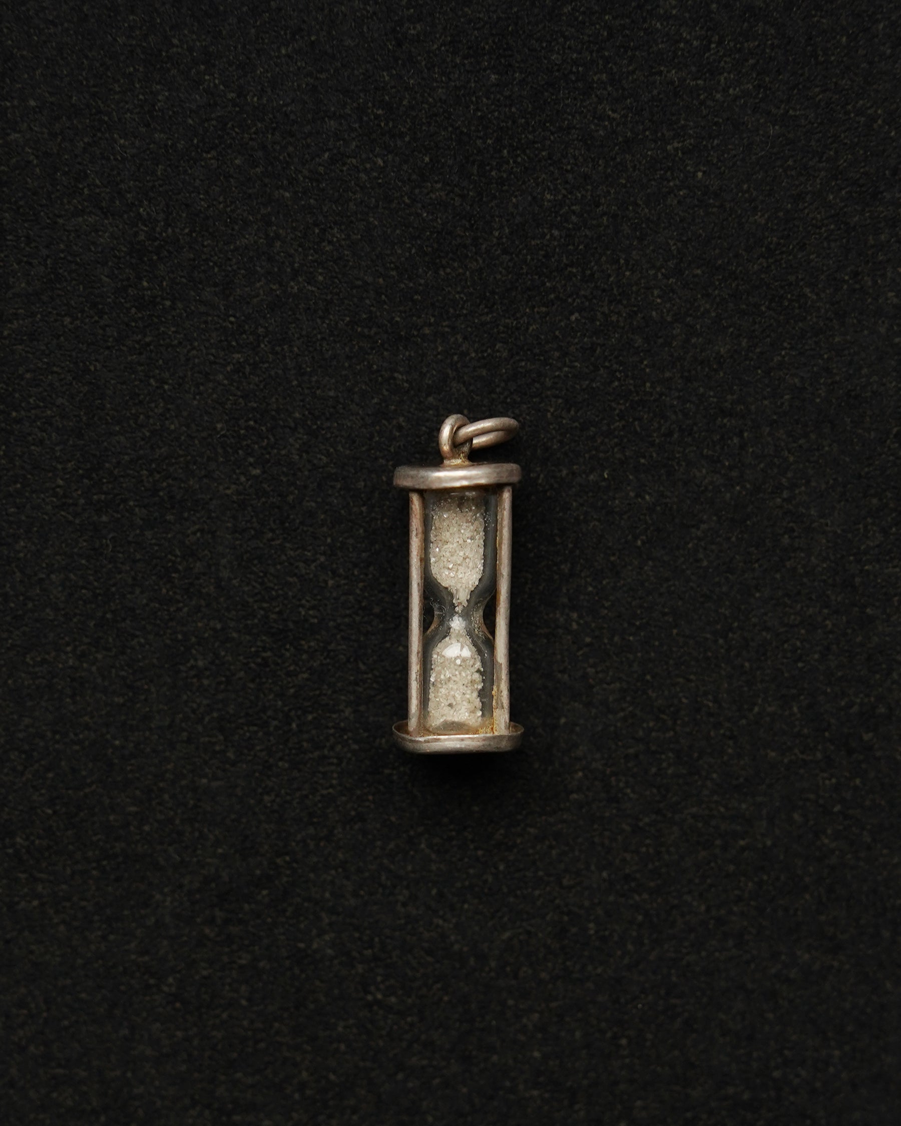 Vintage] Silver Hourglass Charm | シルバー925 | ビンテージ