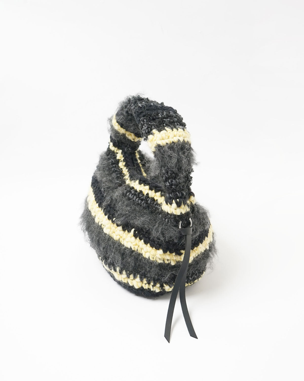 Hand Knitting Crochet Hand Bag 04