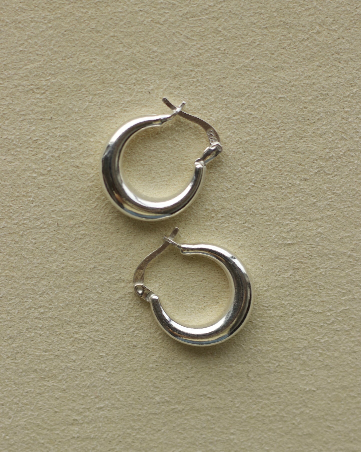 Silver Drop Hoops-Small (E025011)