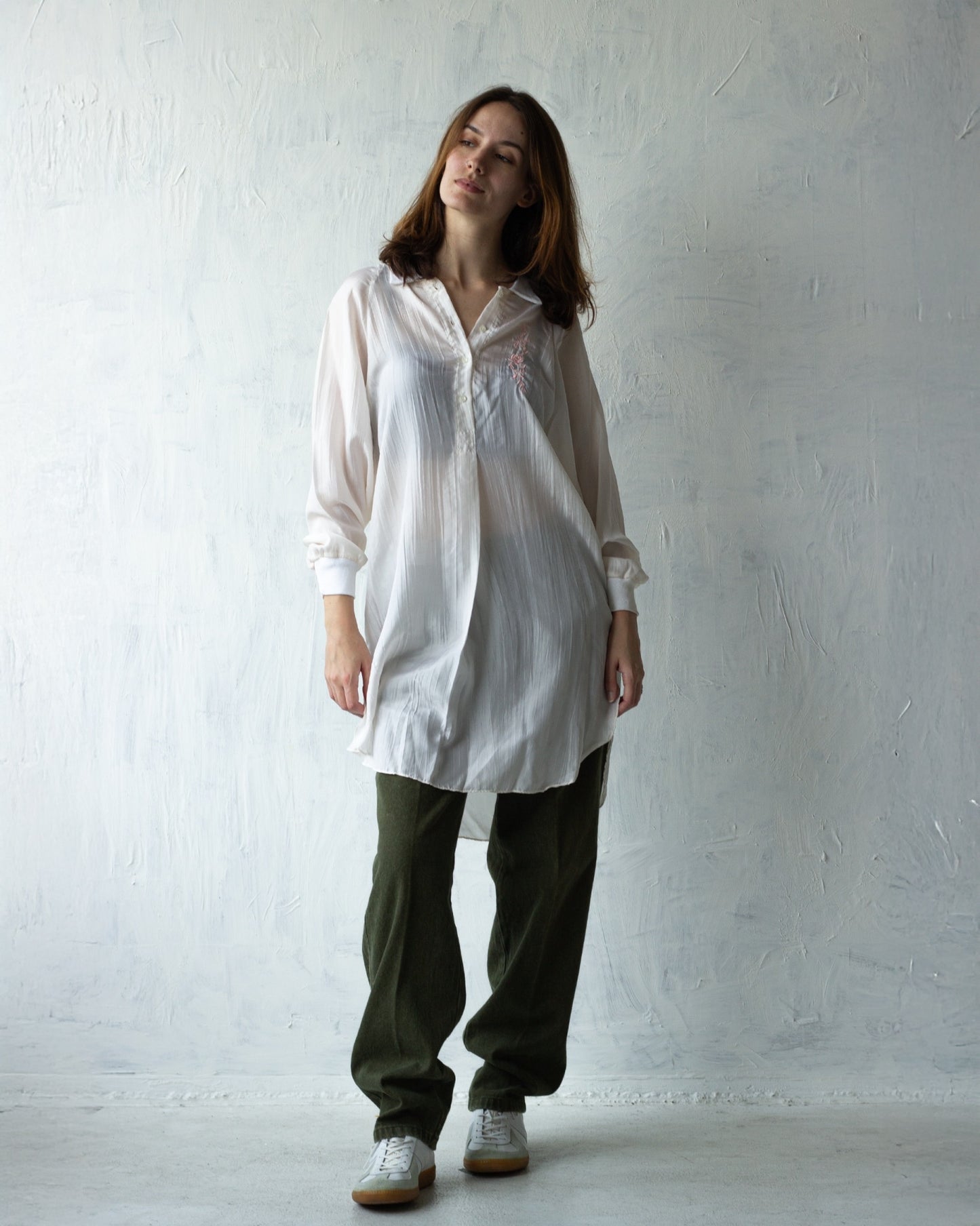 Silk Pullover Shirt with Rose Embroidery