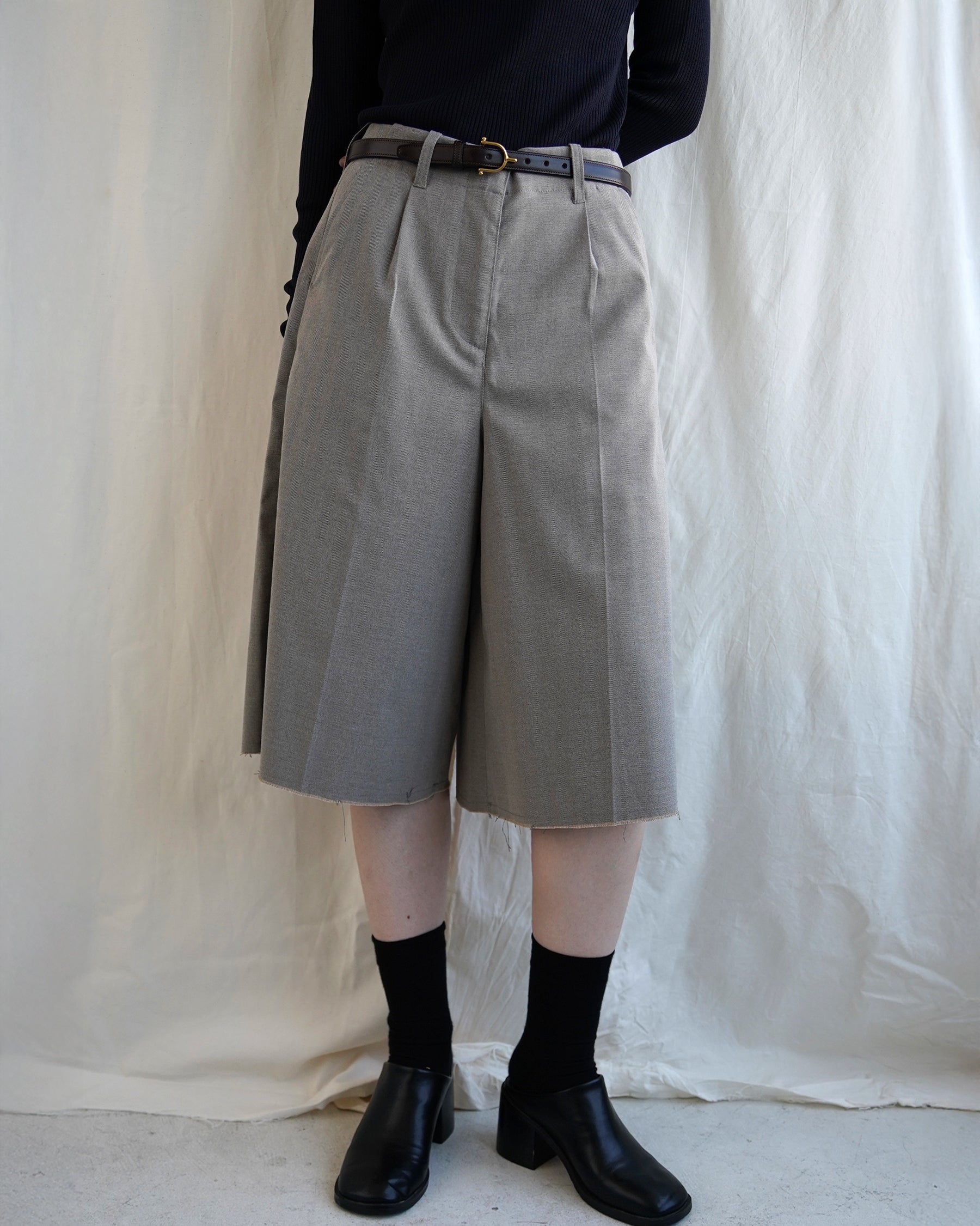 Cut-off Rayon Pants - Greige