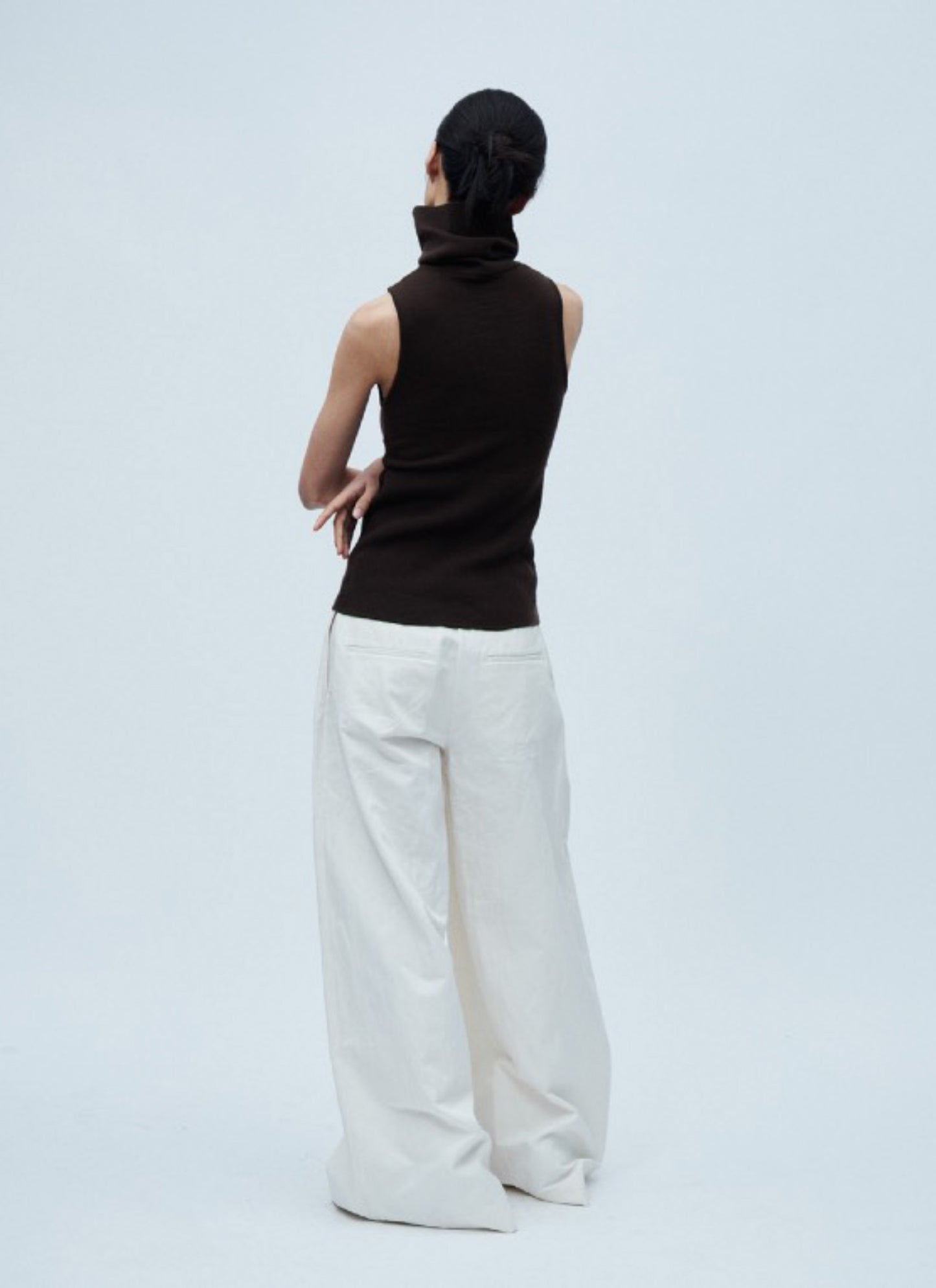 "RUOHAN" Brown Buru Vest