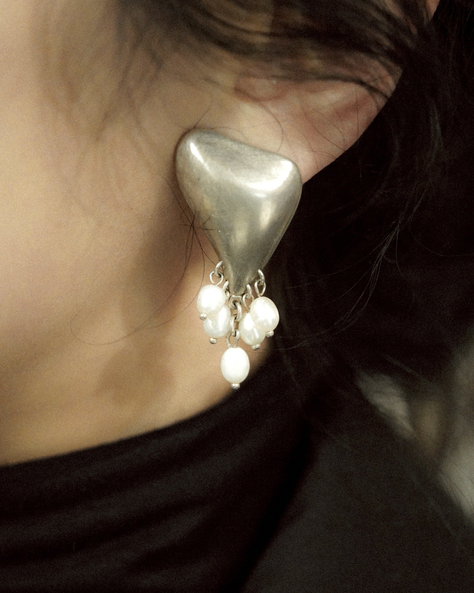 Silver x Pearls Earrings