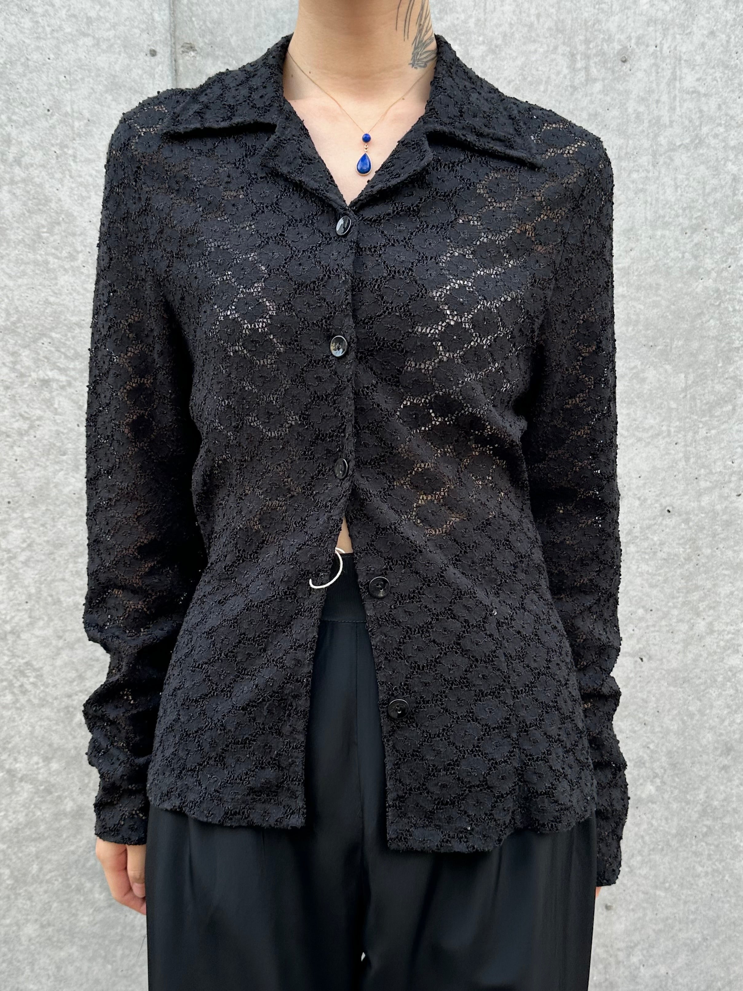 Sheer Floral Pattern Lace Shirt