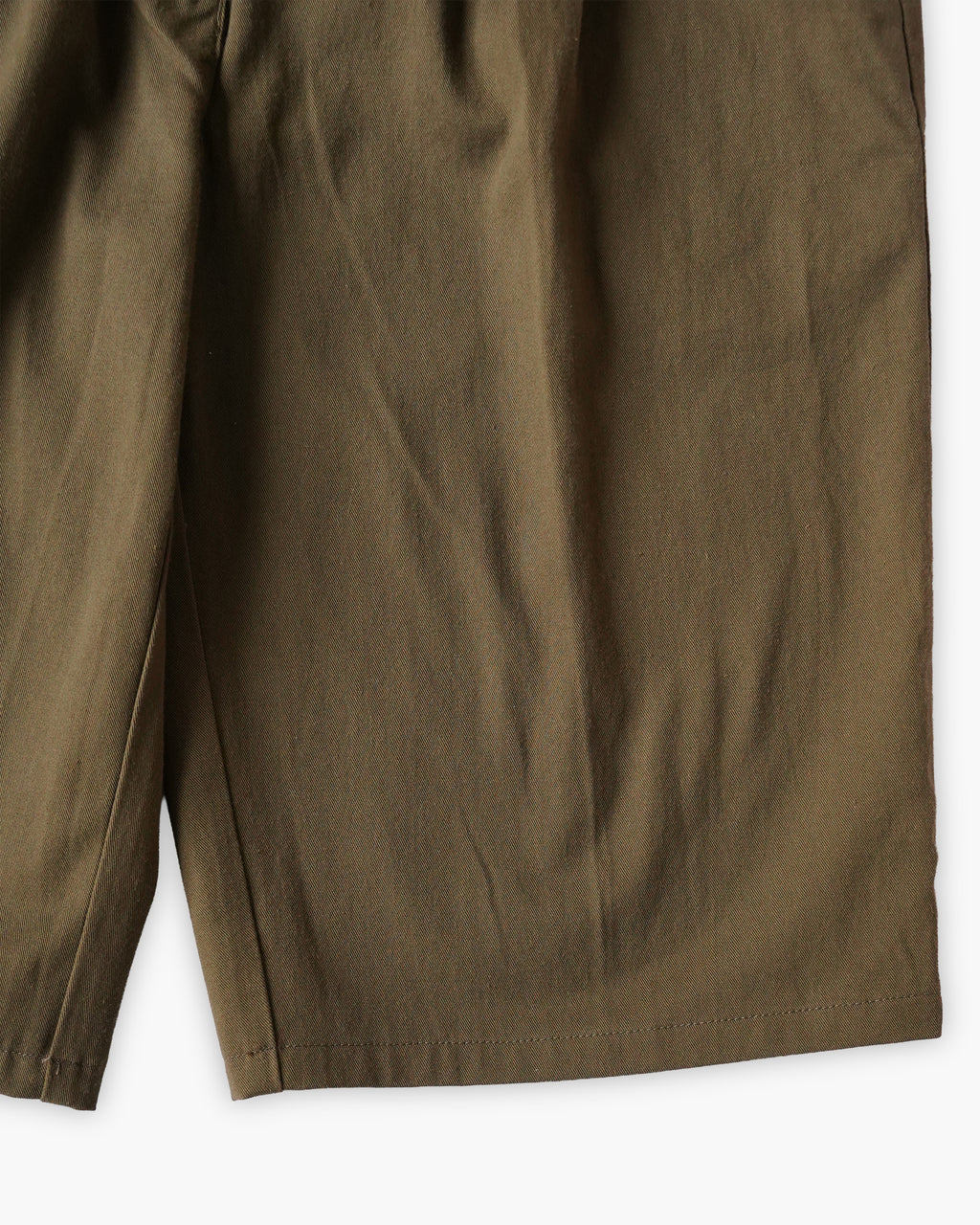 "Woolrich" Cotton Tuck Short Trousers - Brown