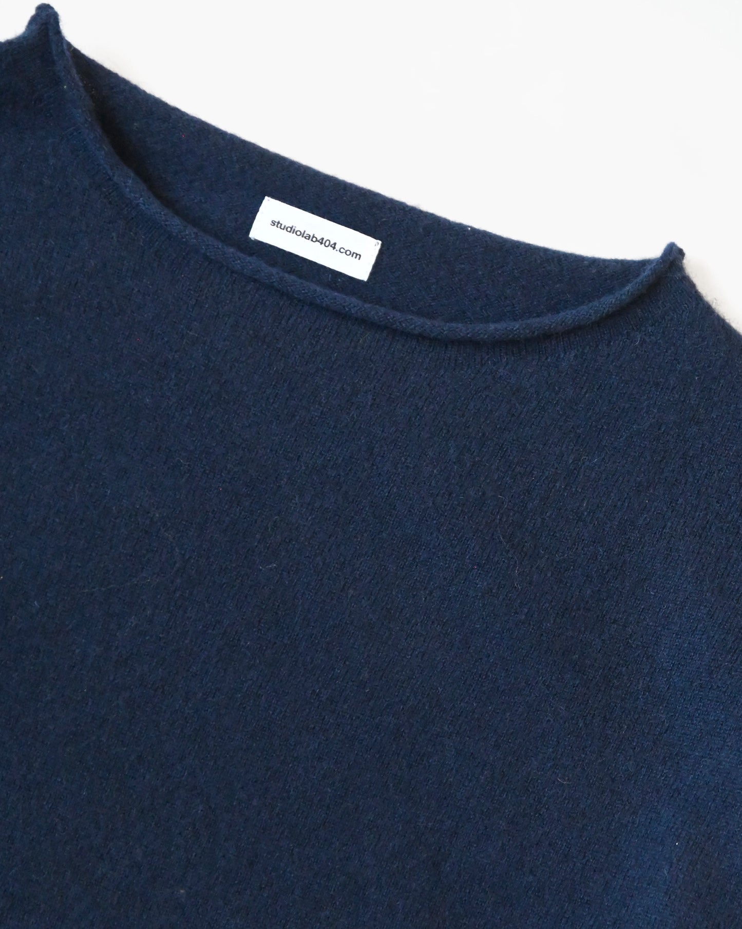 404 100% Cashmere Loose Sweater - Navy