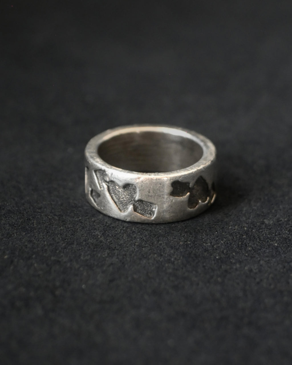Heart Engraved Ring - 13号