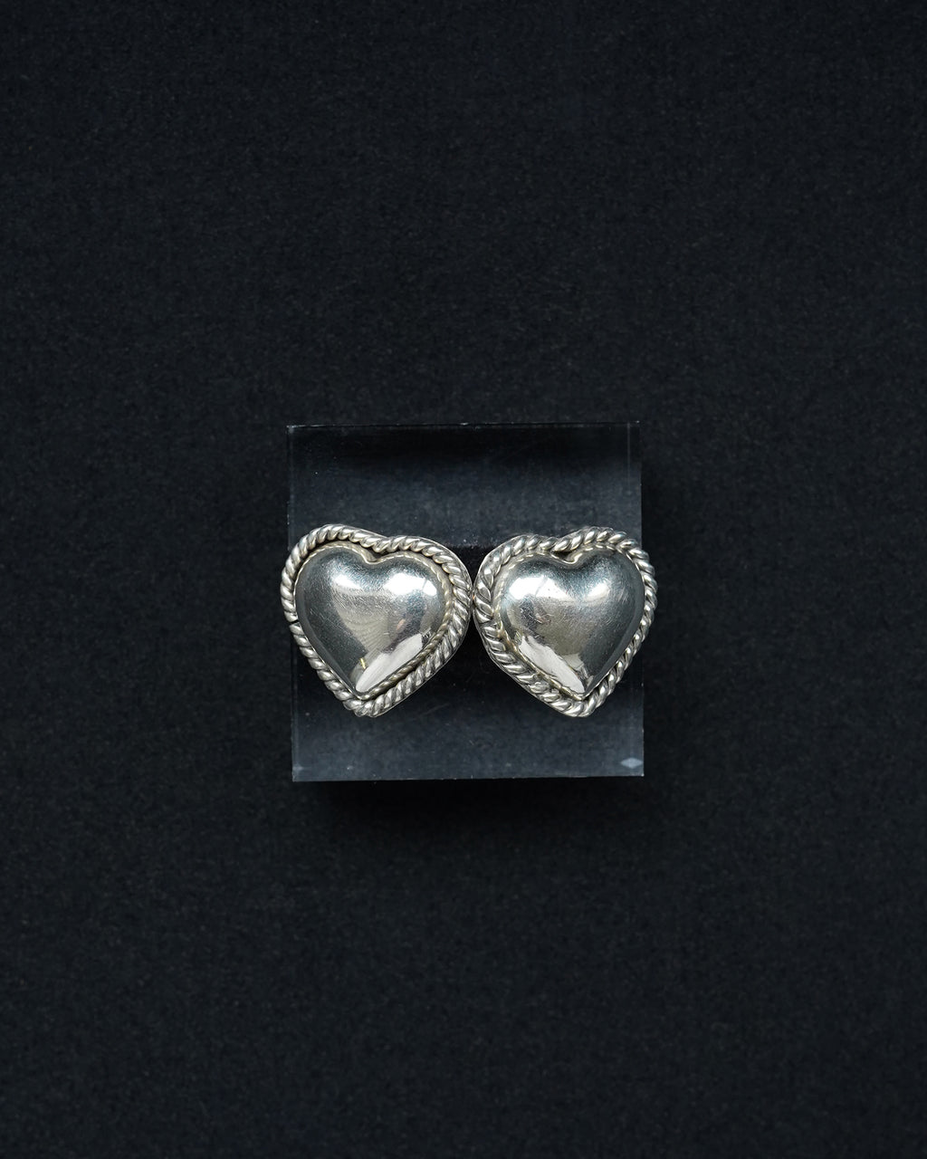 Silver Heart Earrings (SVE-26024)