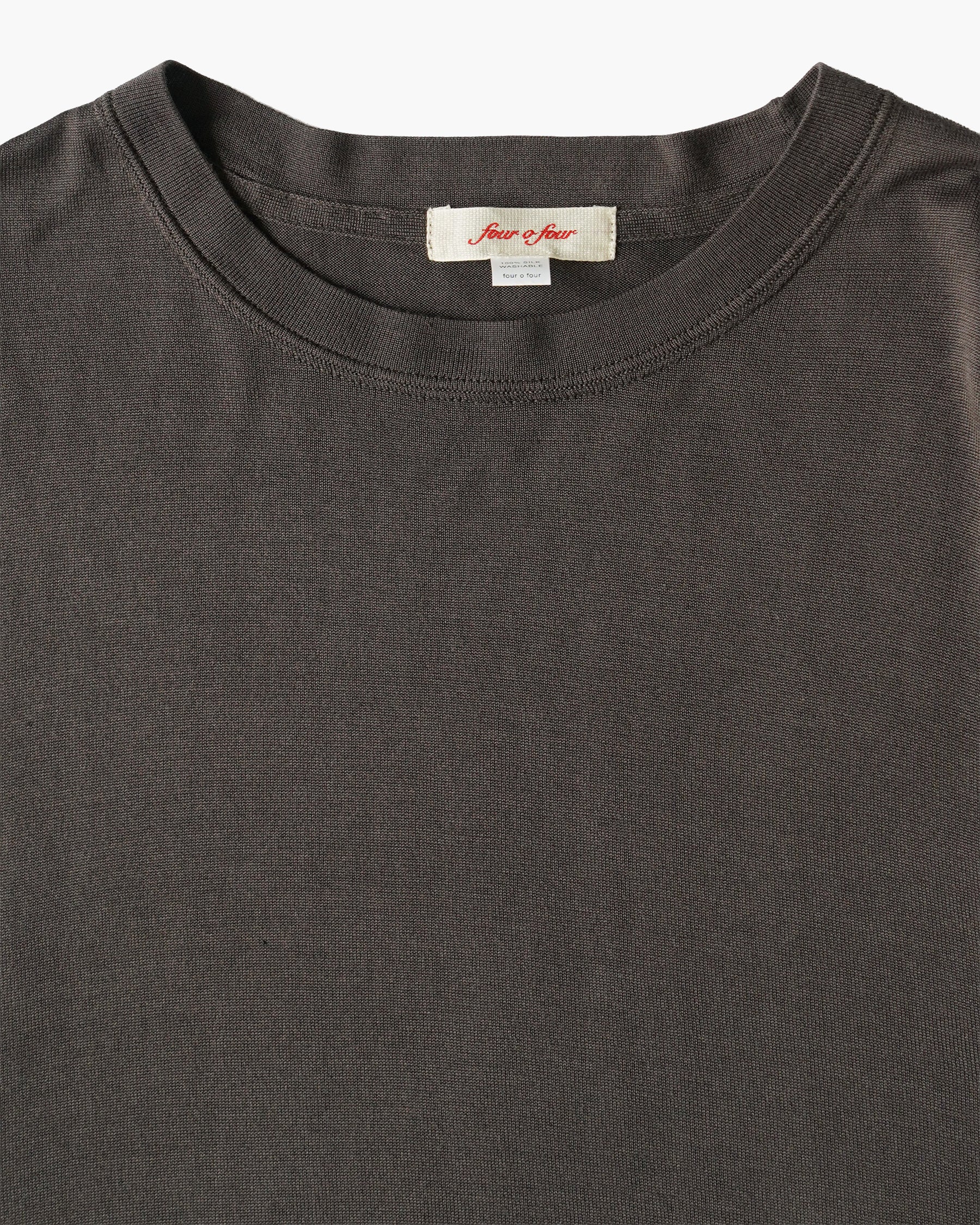 100% Washable Silk Tee S/S - Charcoal Brown