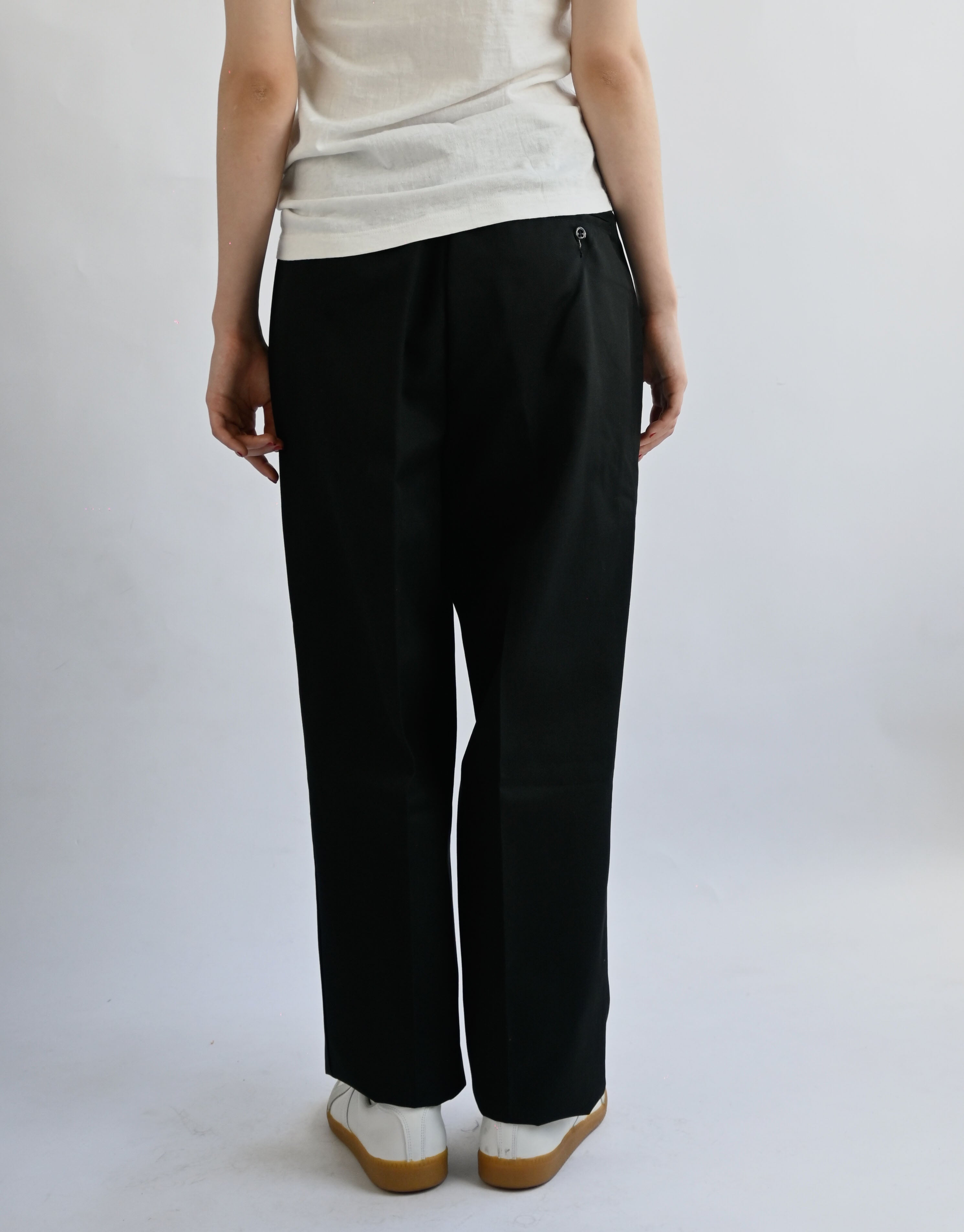 UNIVERSAL Front Tucked Trousers