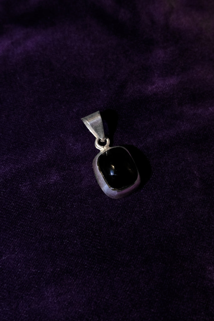 Onyx Pendant