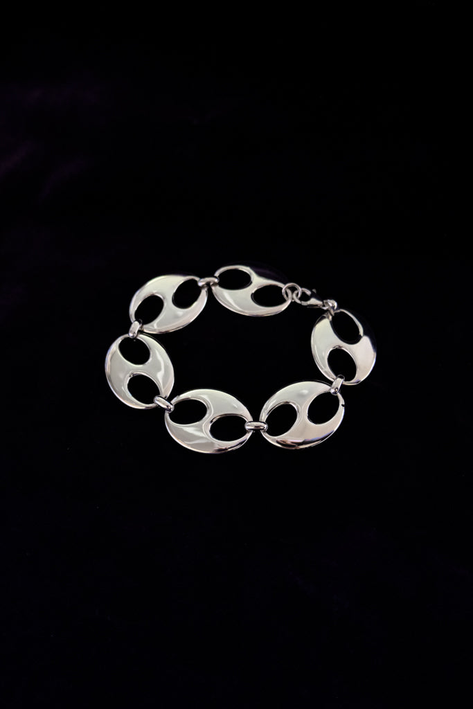 oo SIlver Bracelet