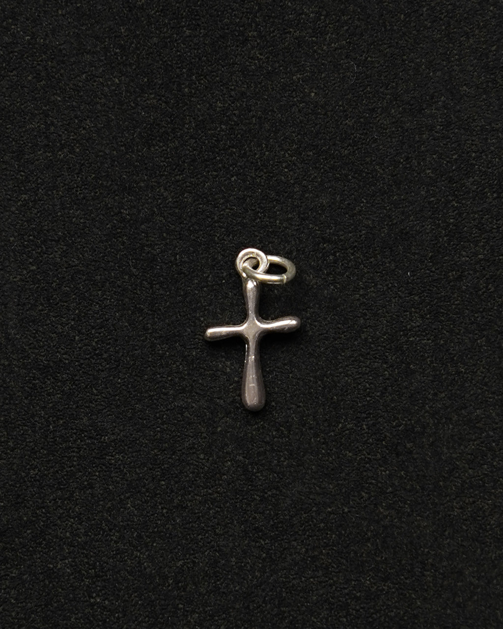 Silver Cross Charm (SVNL26055-2)