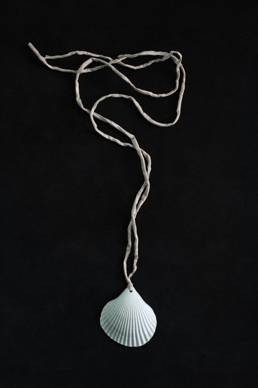 "MANA" Porcelain Shell Amulet 02