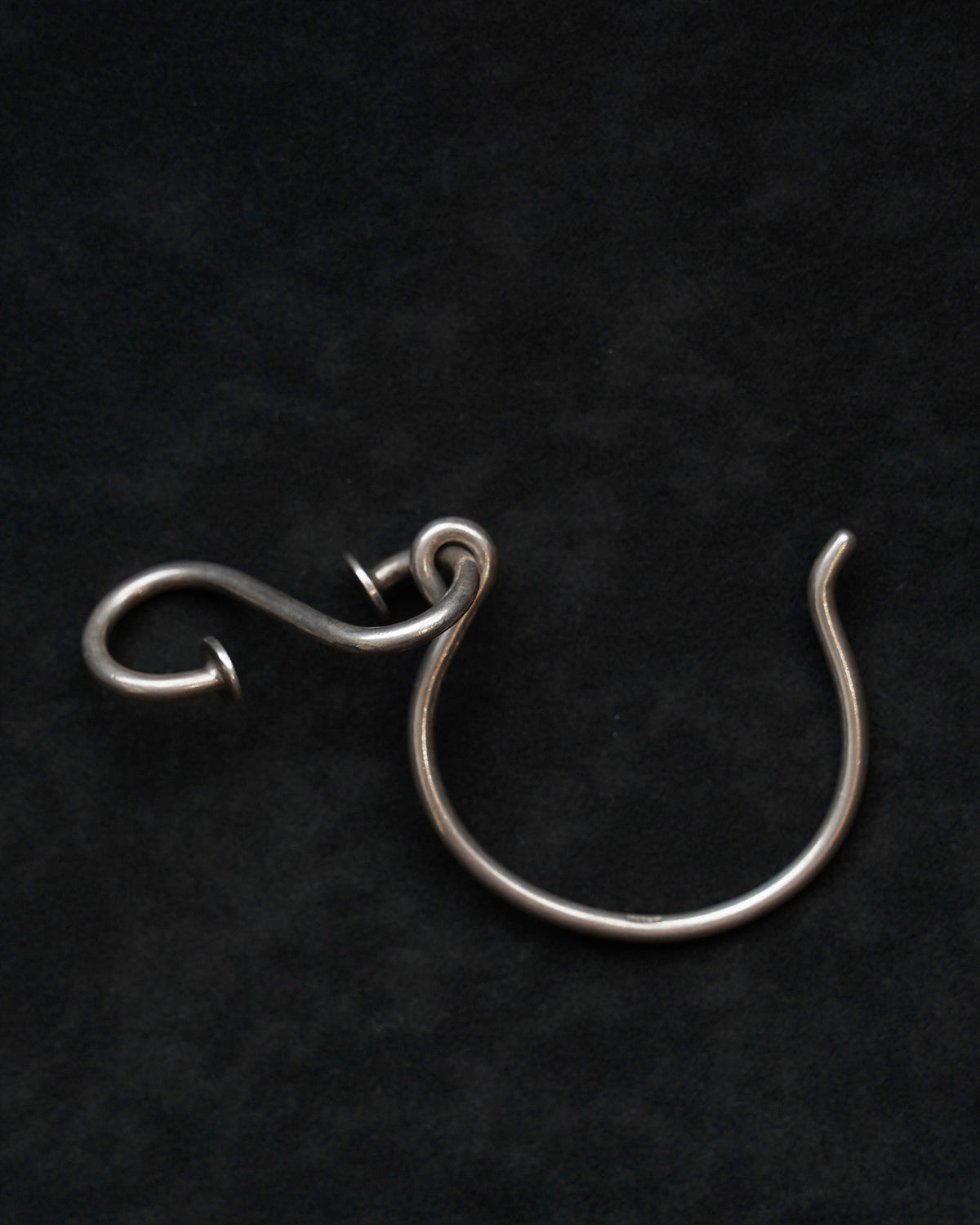 Silver 925 Twisted Nail Bangle(SVBL-26045)