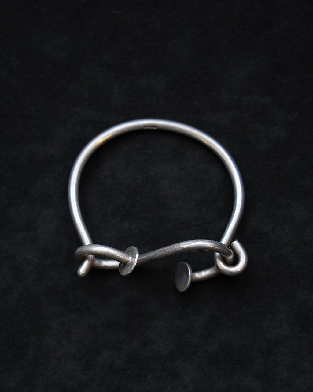 Silver 925 Twisted Nail Bangle(SVBL-26045)