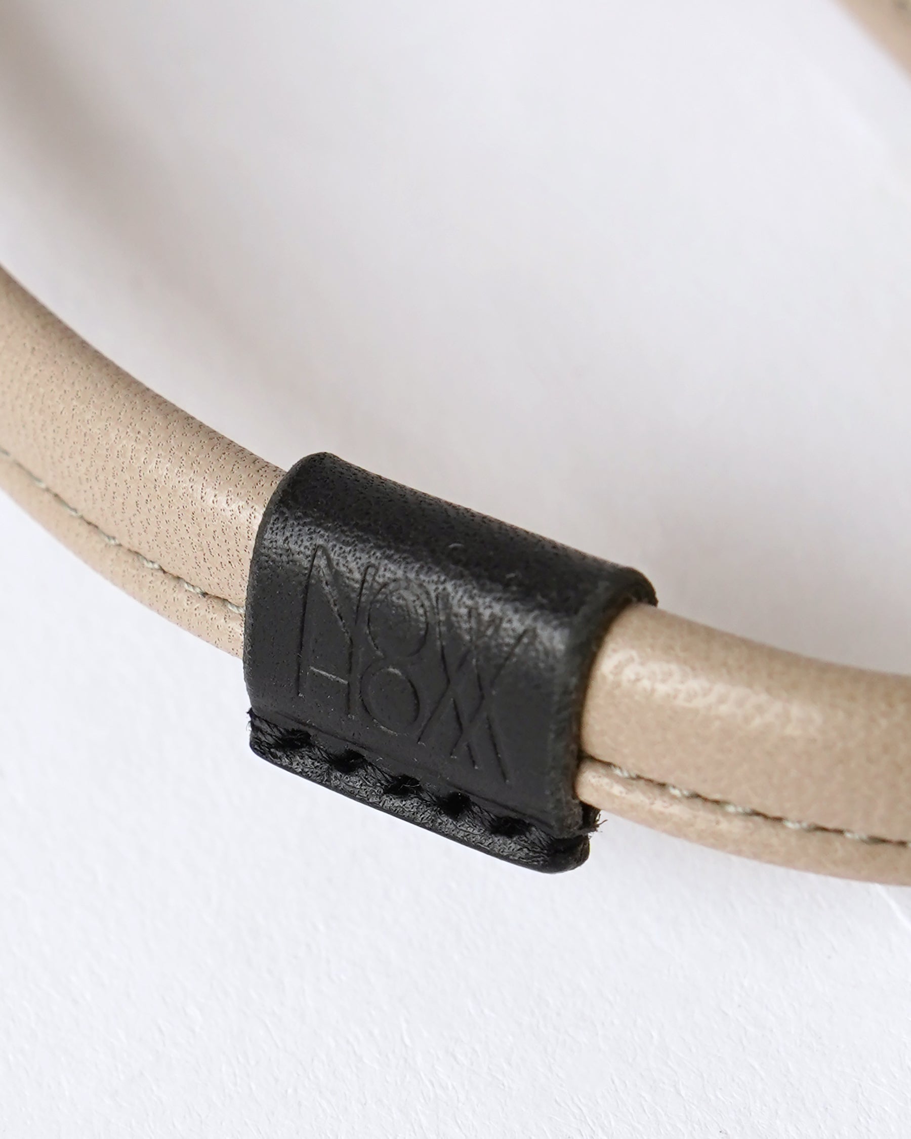 "NOWHOW" Key String M - Beige