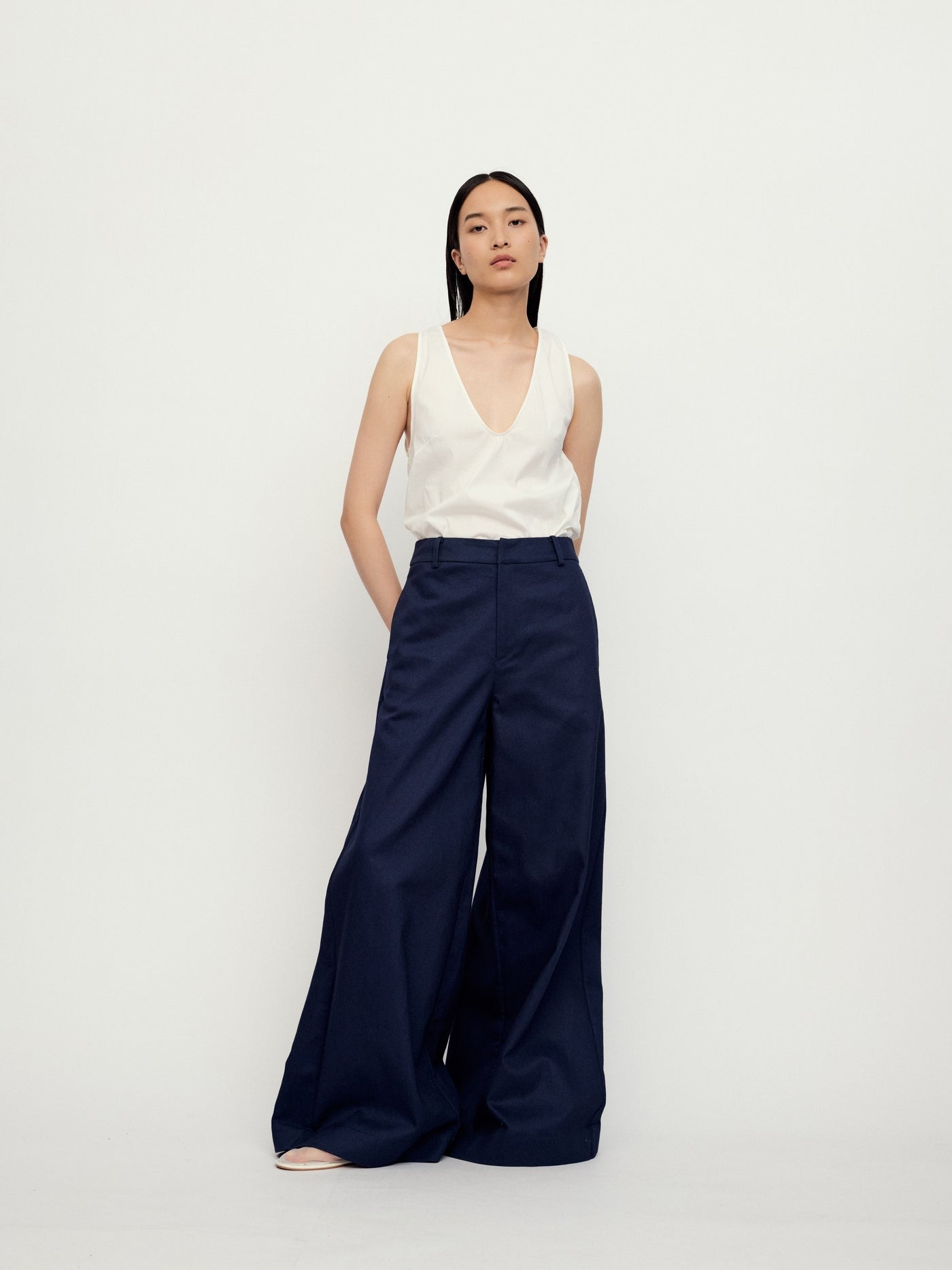 "RUOHAN" SAILOR NAVY DIAGNAL PANTS