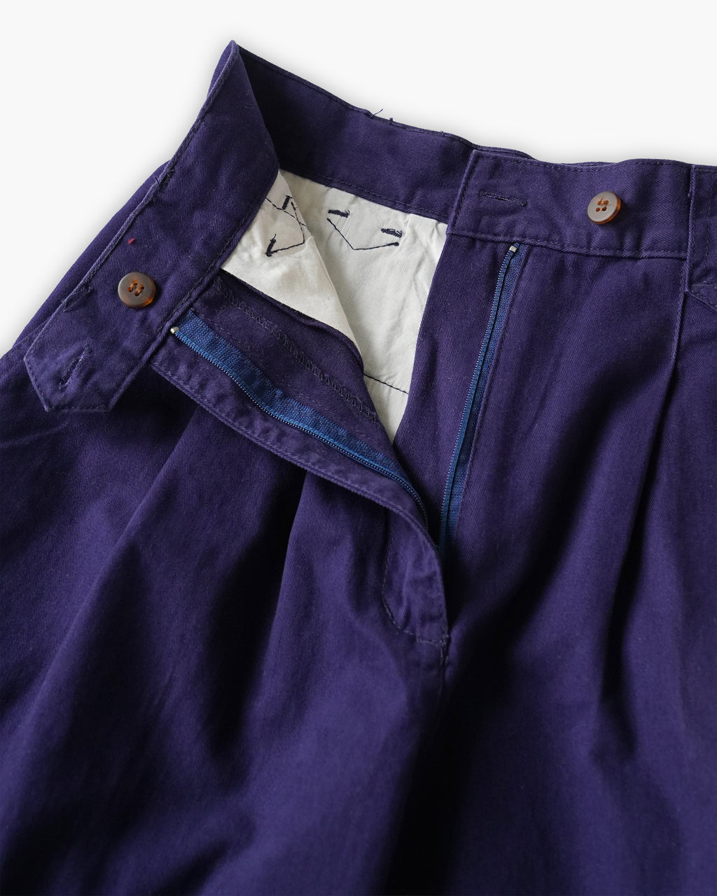 "Woolrich" Cotton Tuck Short Trousers - Purple