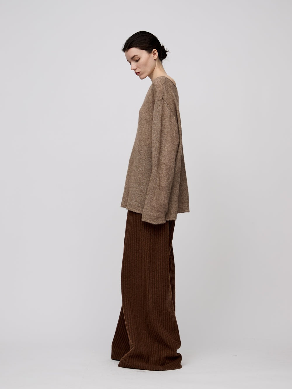 "RUOHAN" BROWN KNIT COMINO TOP