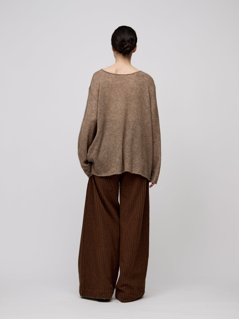 "RUOHAN" BROWN KNIT COMINO TOP