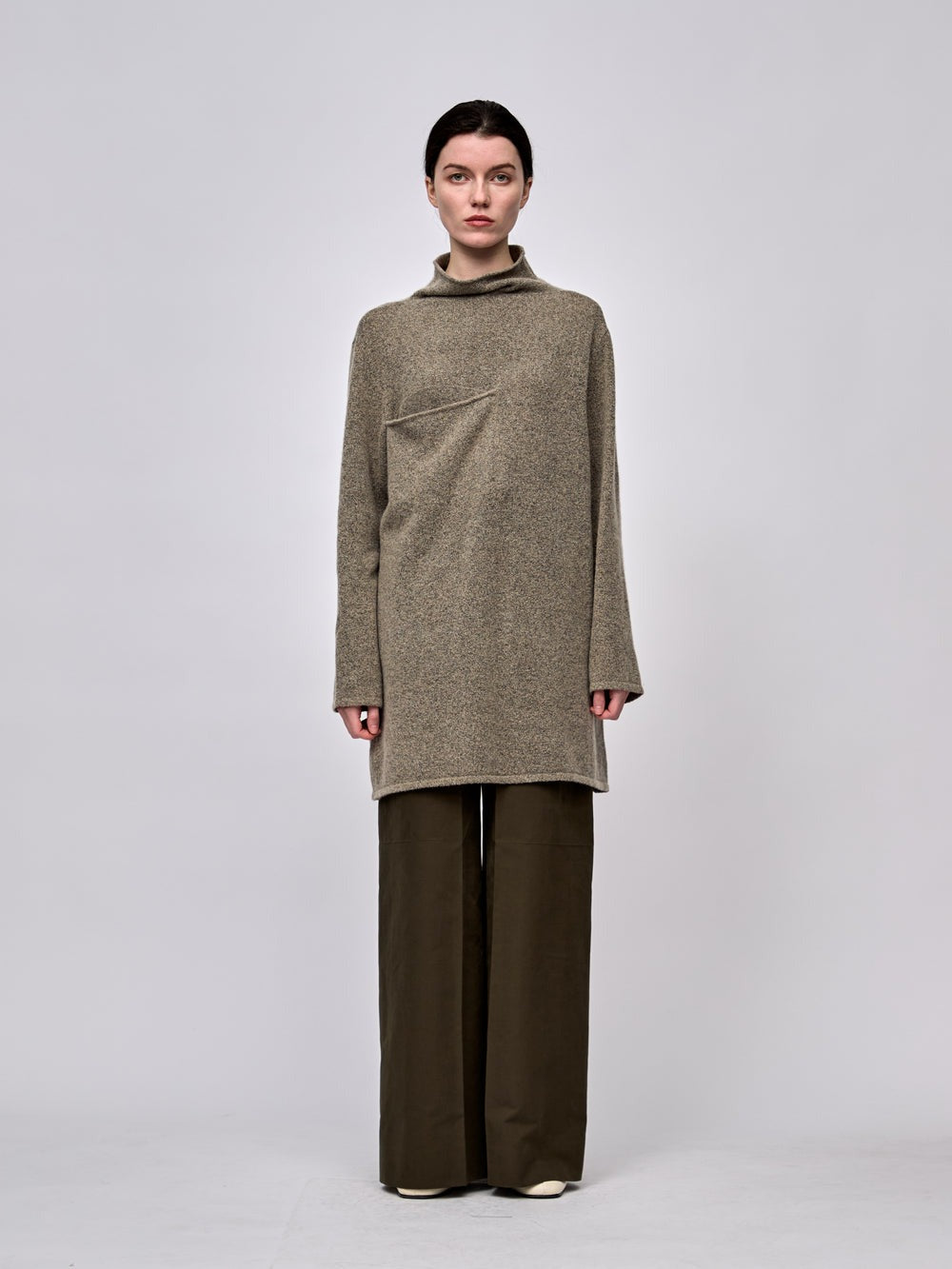"RUOHAN" CONCRETE KNIT TIOMAN TOP
