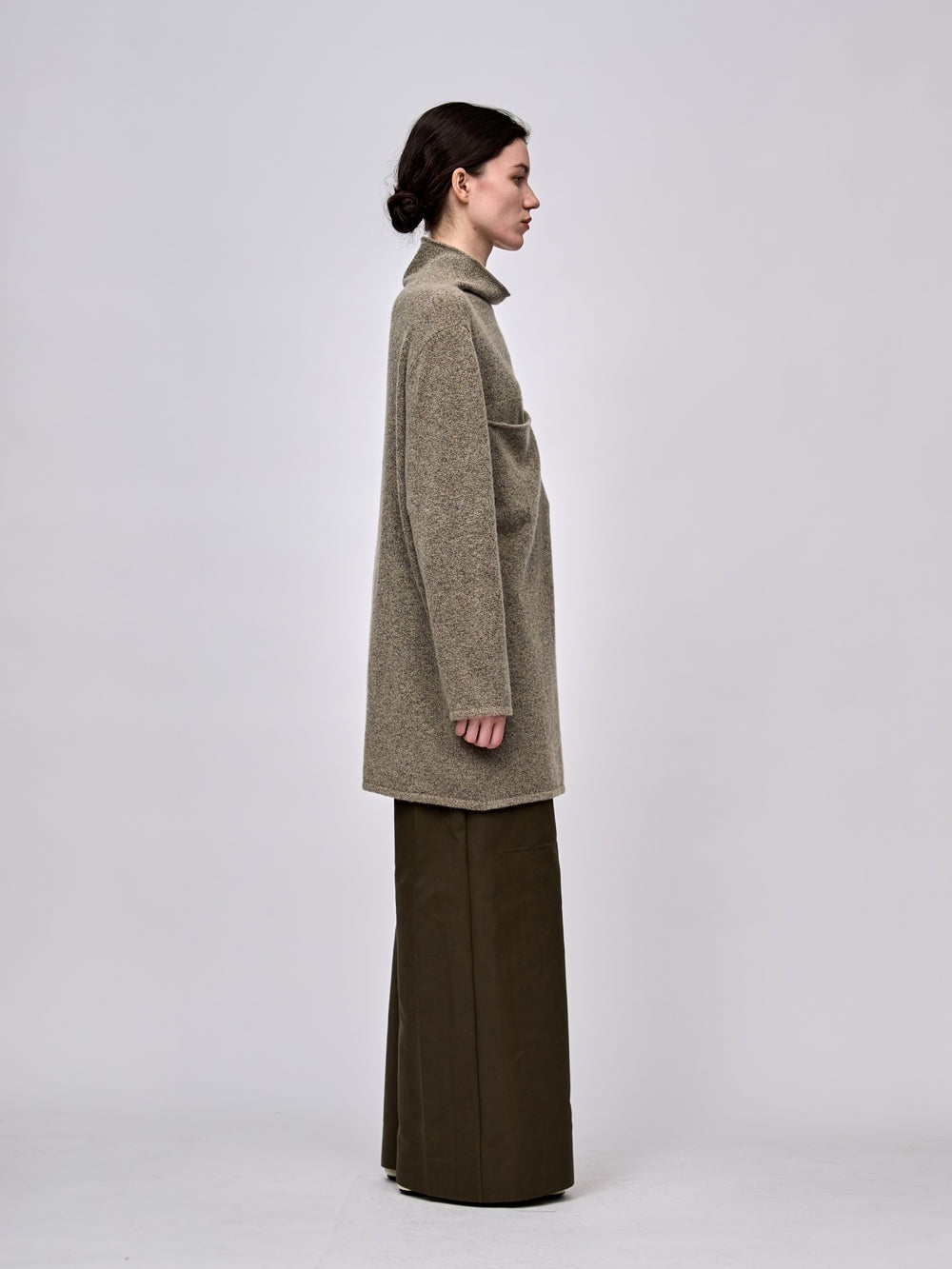 "RUOHAN" CONCRETE KNIT TIOMAN TOP
