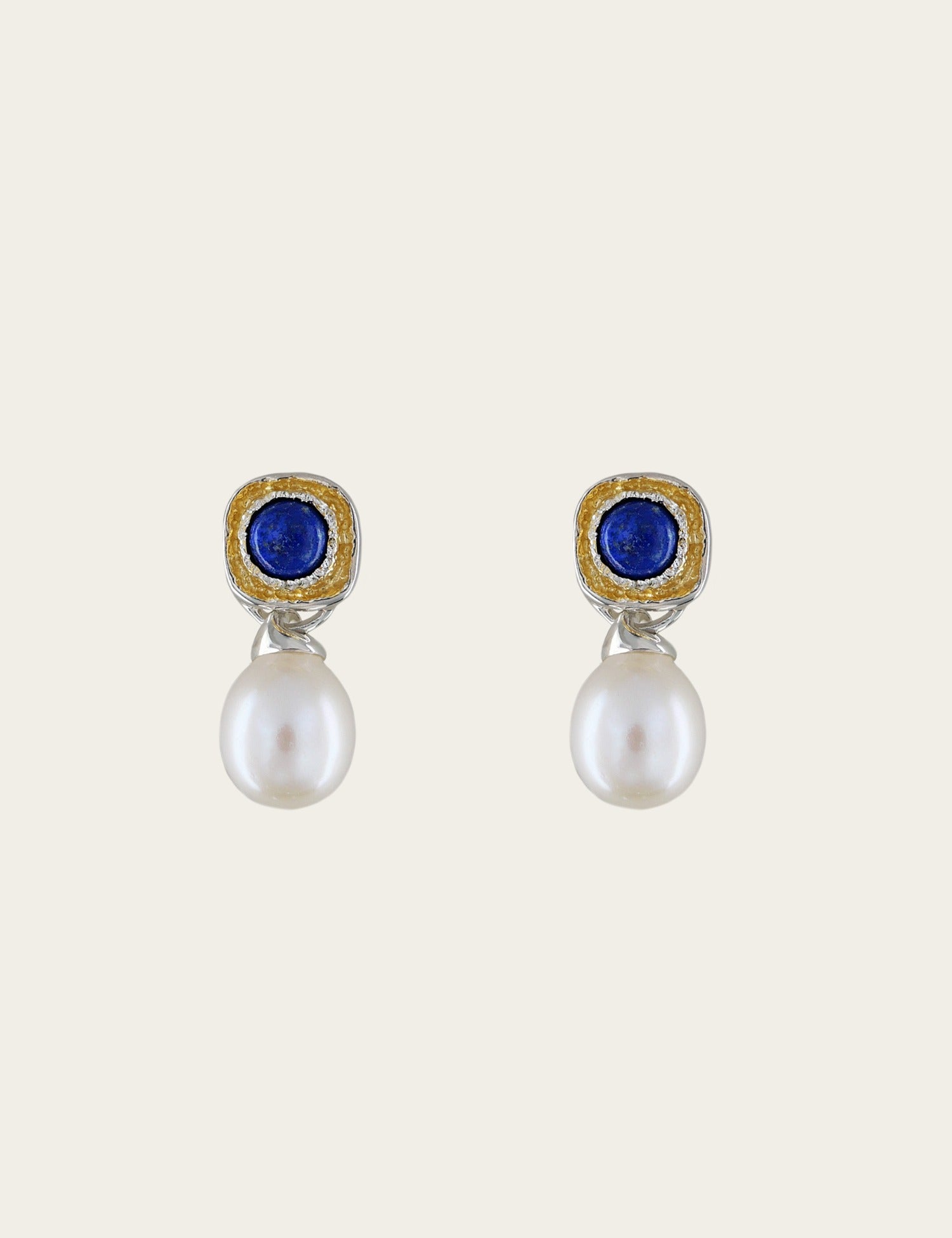 "Isabella Etou" Timeless Egg Pearl Earrings