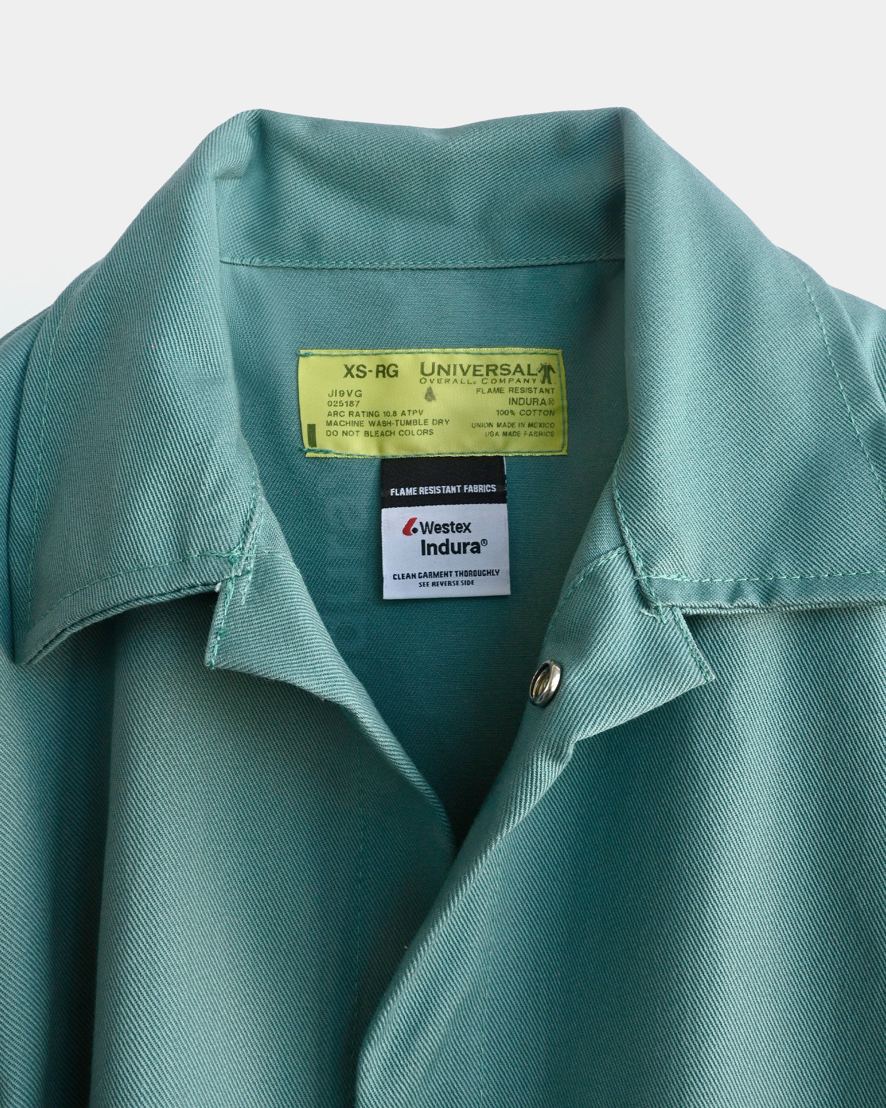 UNIVERSAL Snap Button L/S Shirt