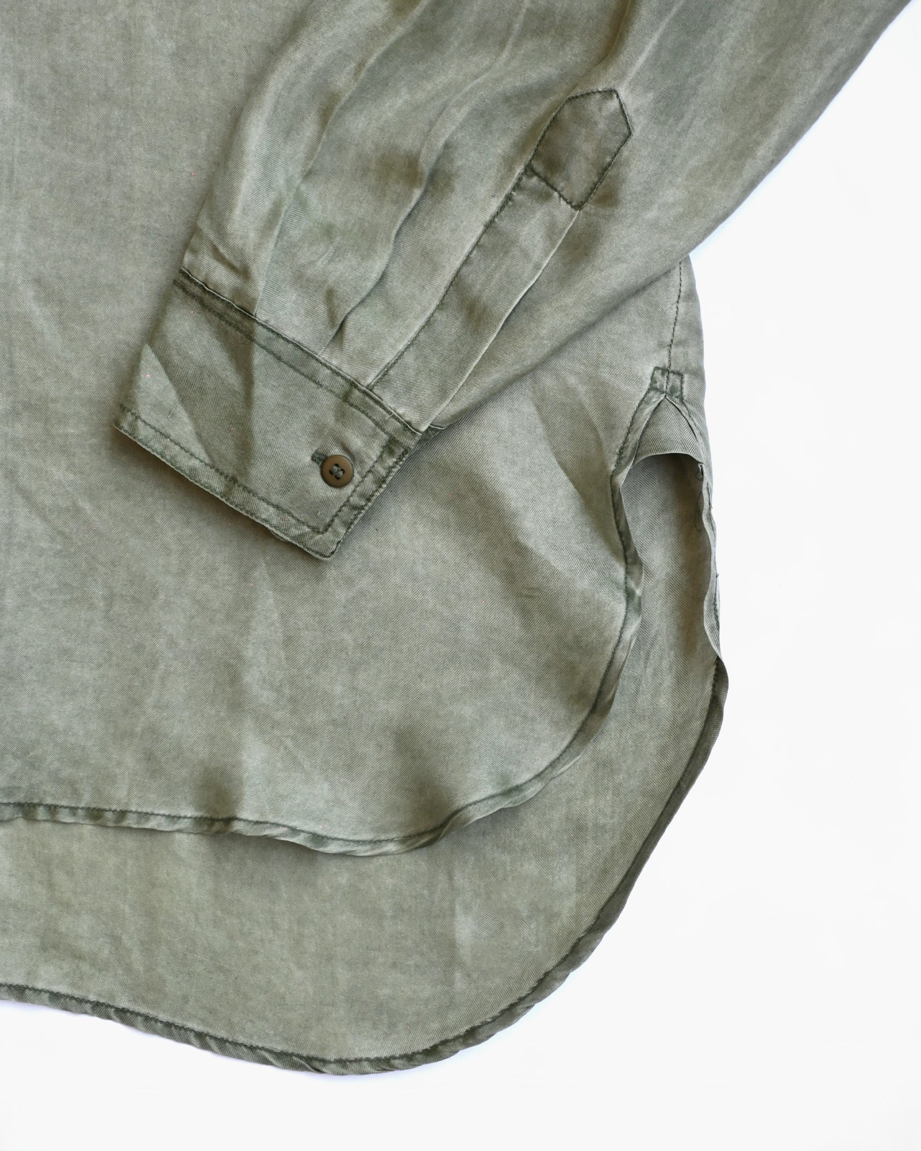 "GOOUCH" 100% Silk Shirt