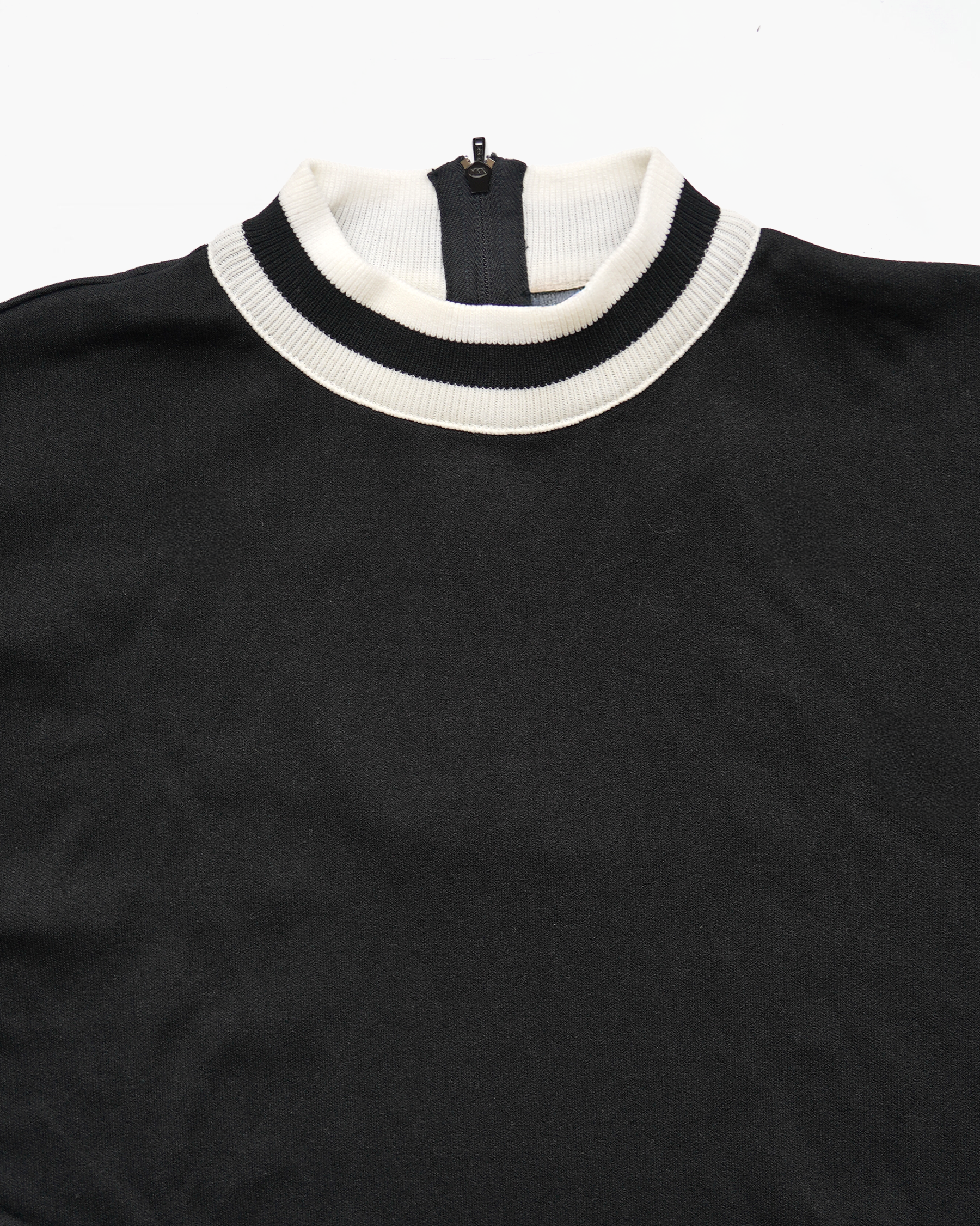 70's Black Top