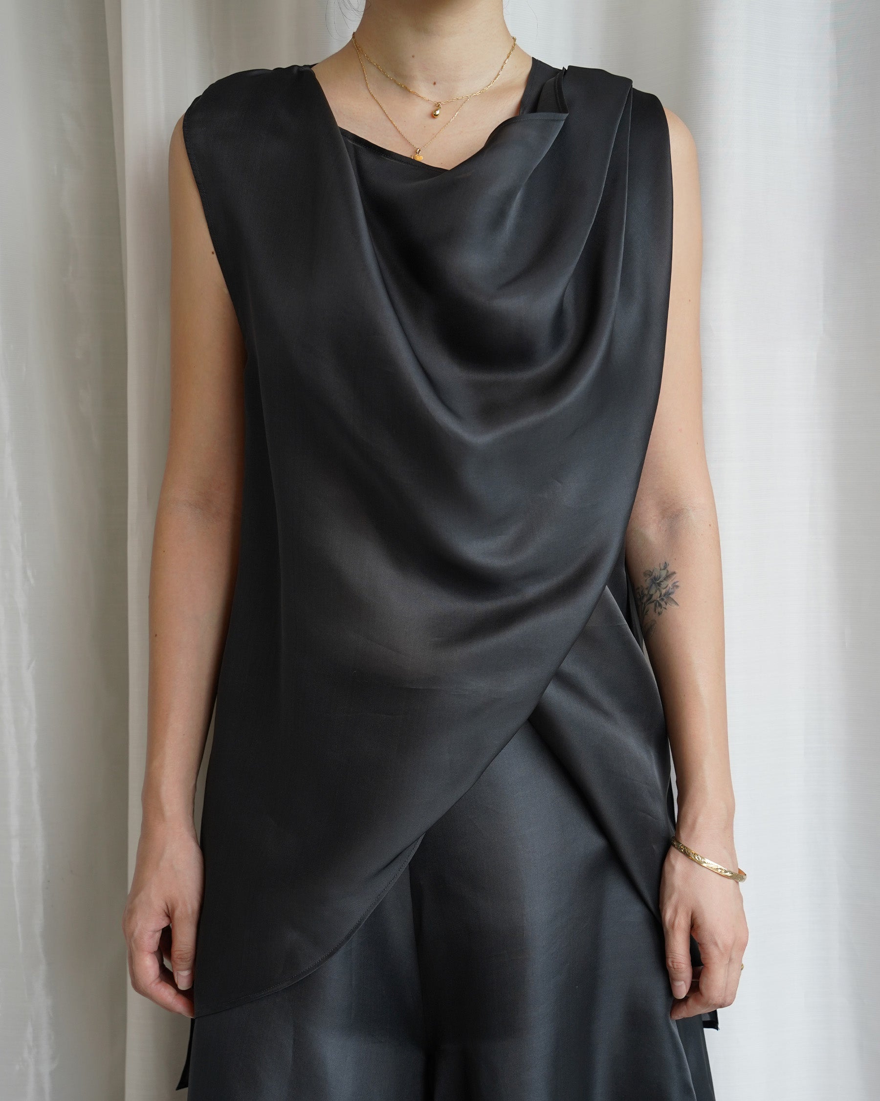 INK ARA TOP