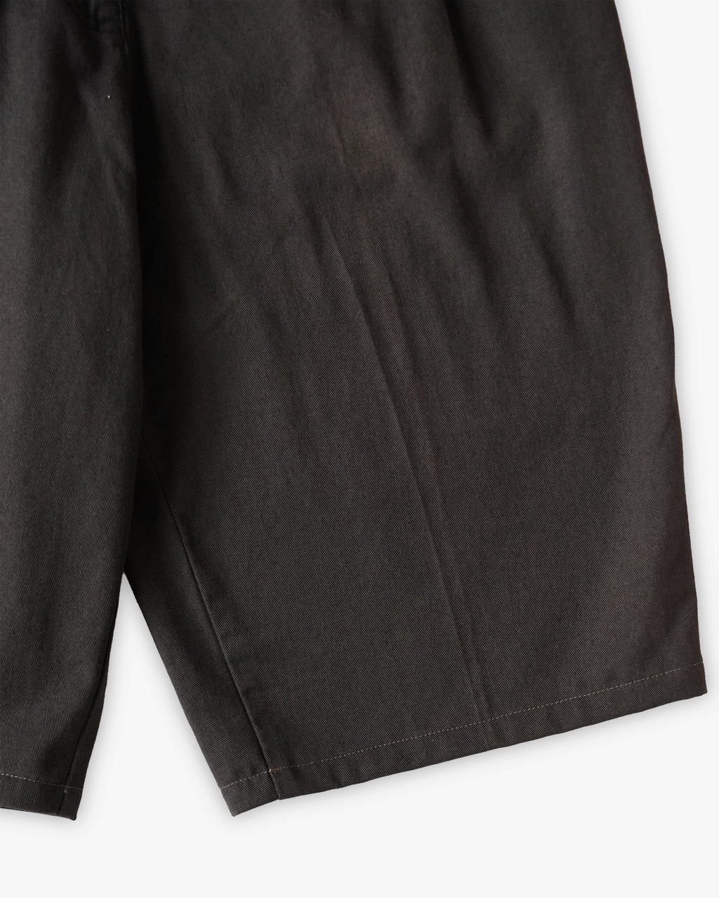 "Woolrich" Cotton Tuck Short Trousers - Black