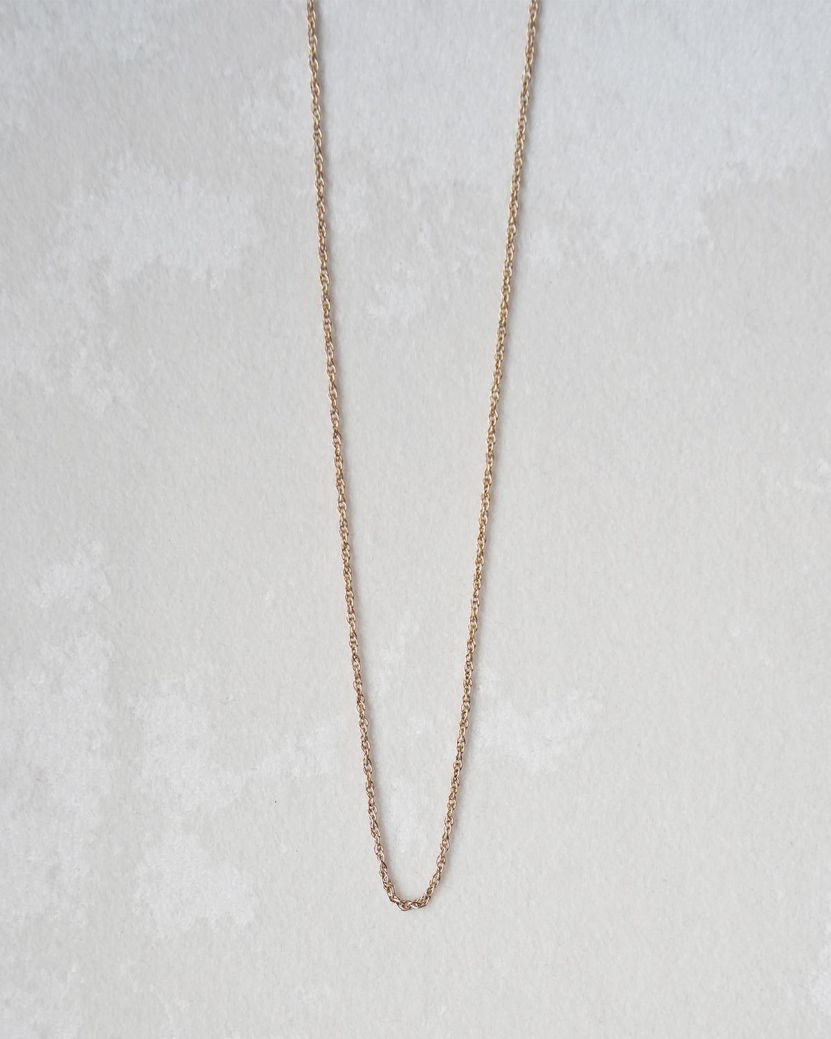 14K Gold Fine Twist Chain Necklace (GDN26033-1)