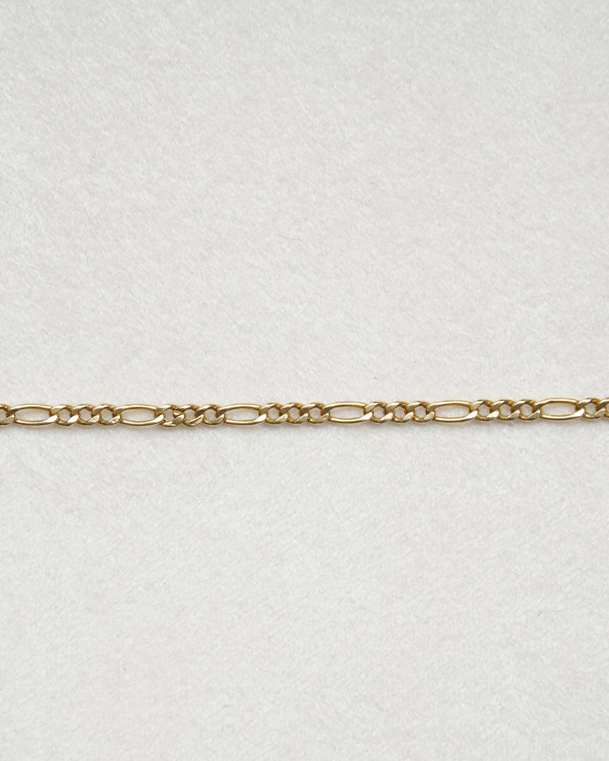 14K Gold Figaro Chain Necklace (GDN26035-2)