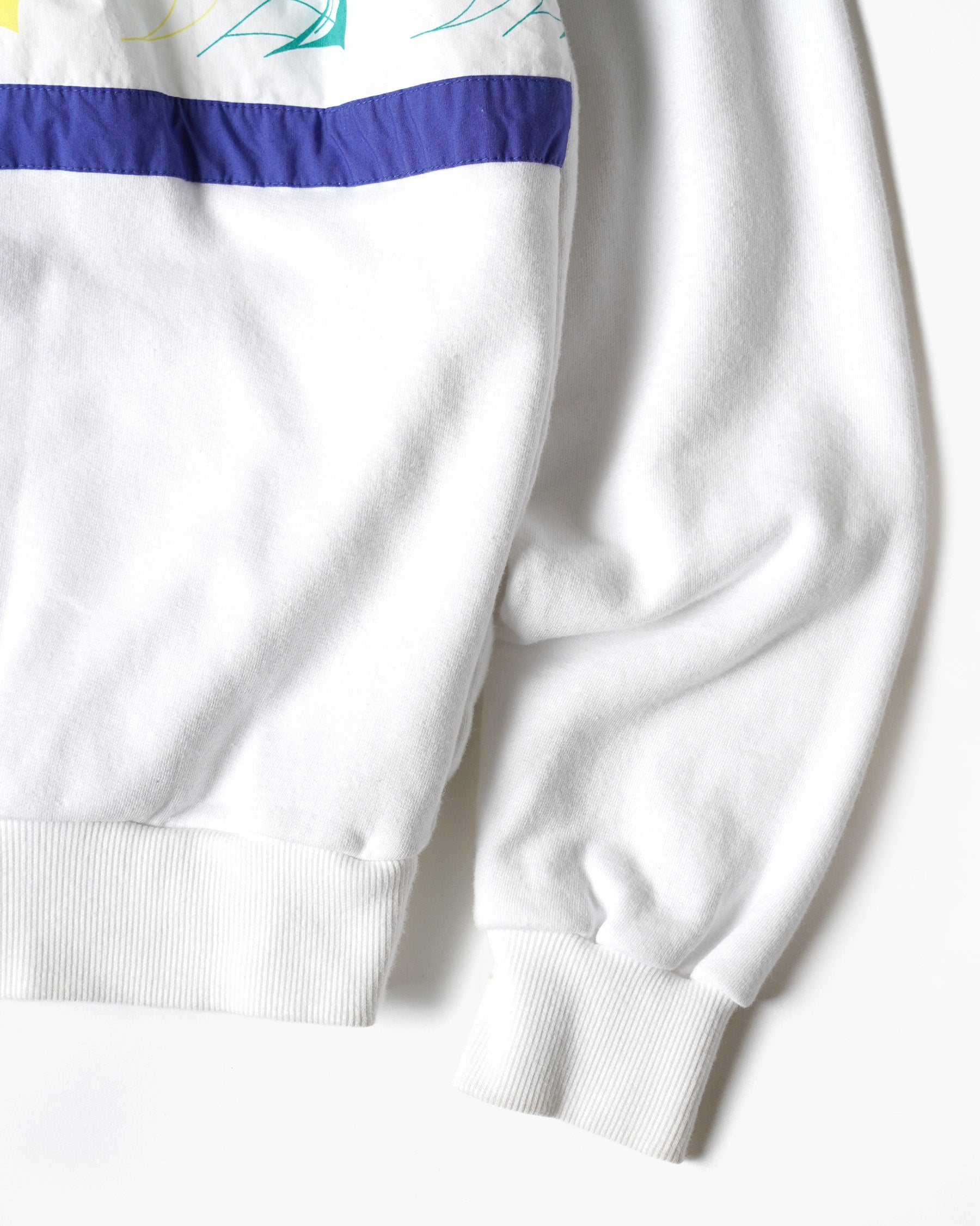 198'0s Long Sleeve Pullover