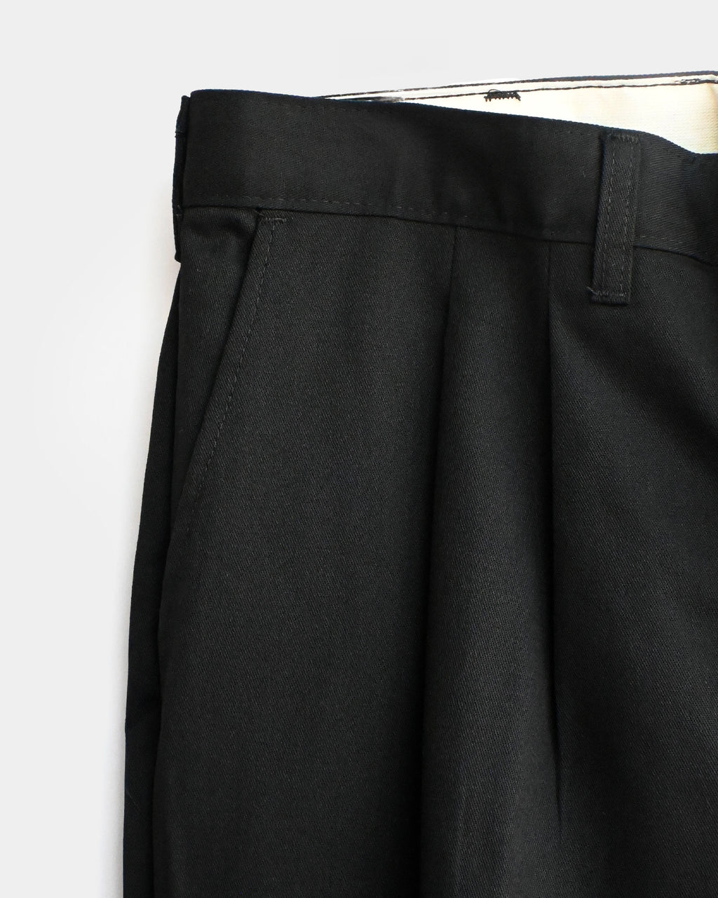UNIVERSAL Front Tucked Trousers
