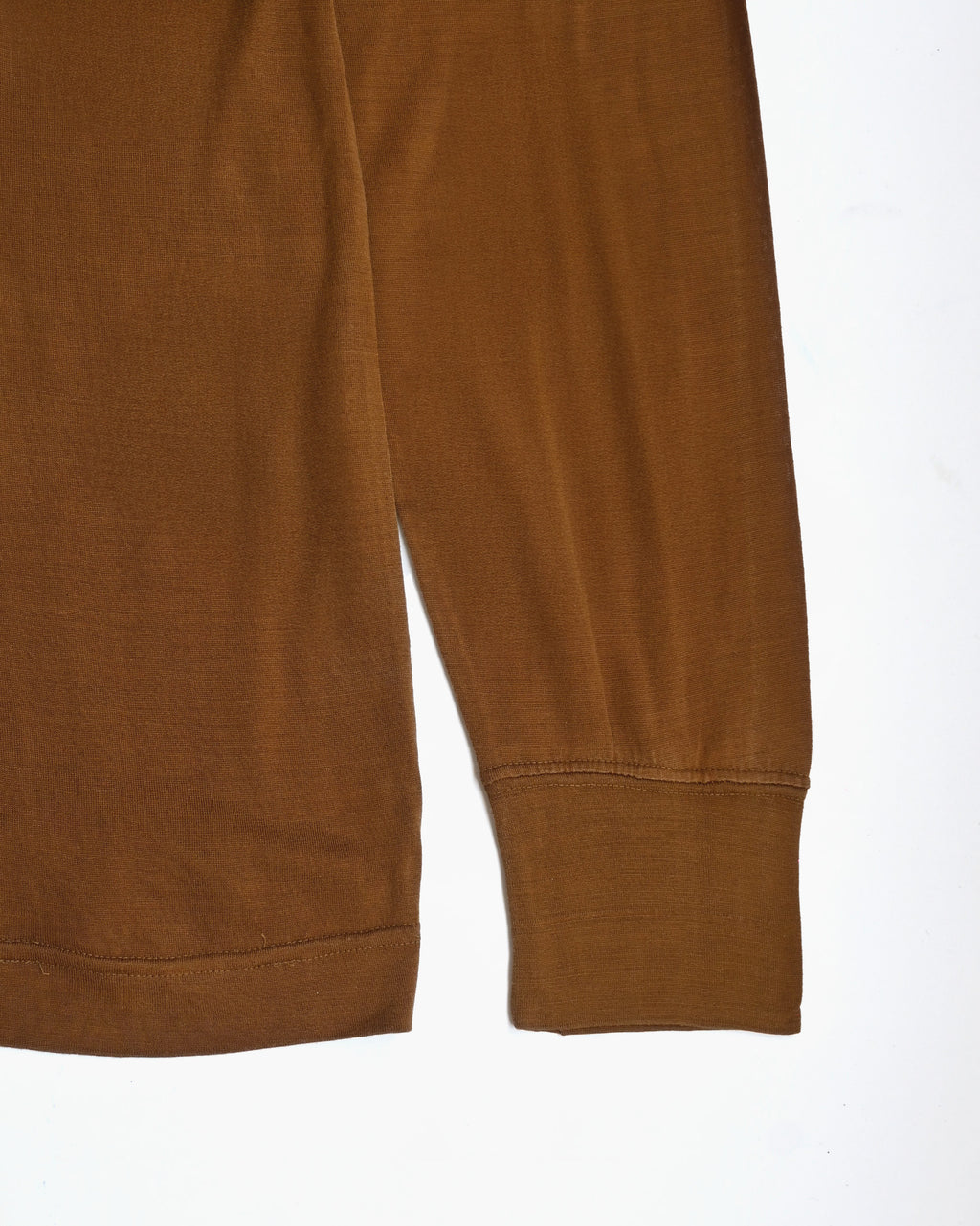 "GOOUCH" 100% Silk Front V T-shirts