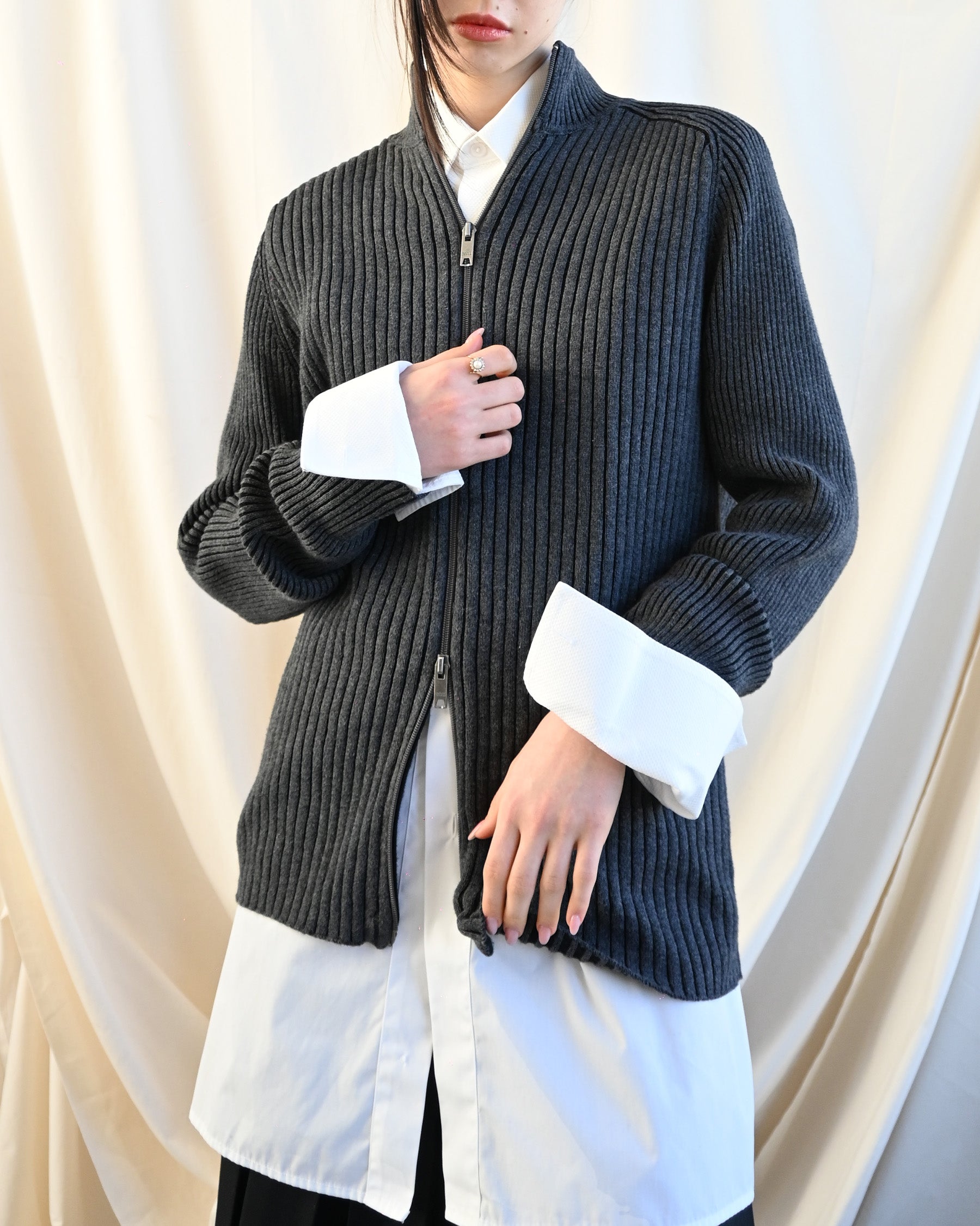 Ribbed Zip-Up Gray Sweater - DKNY