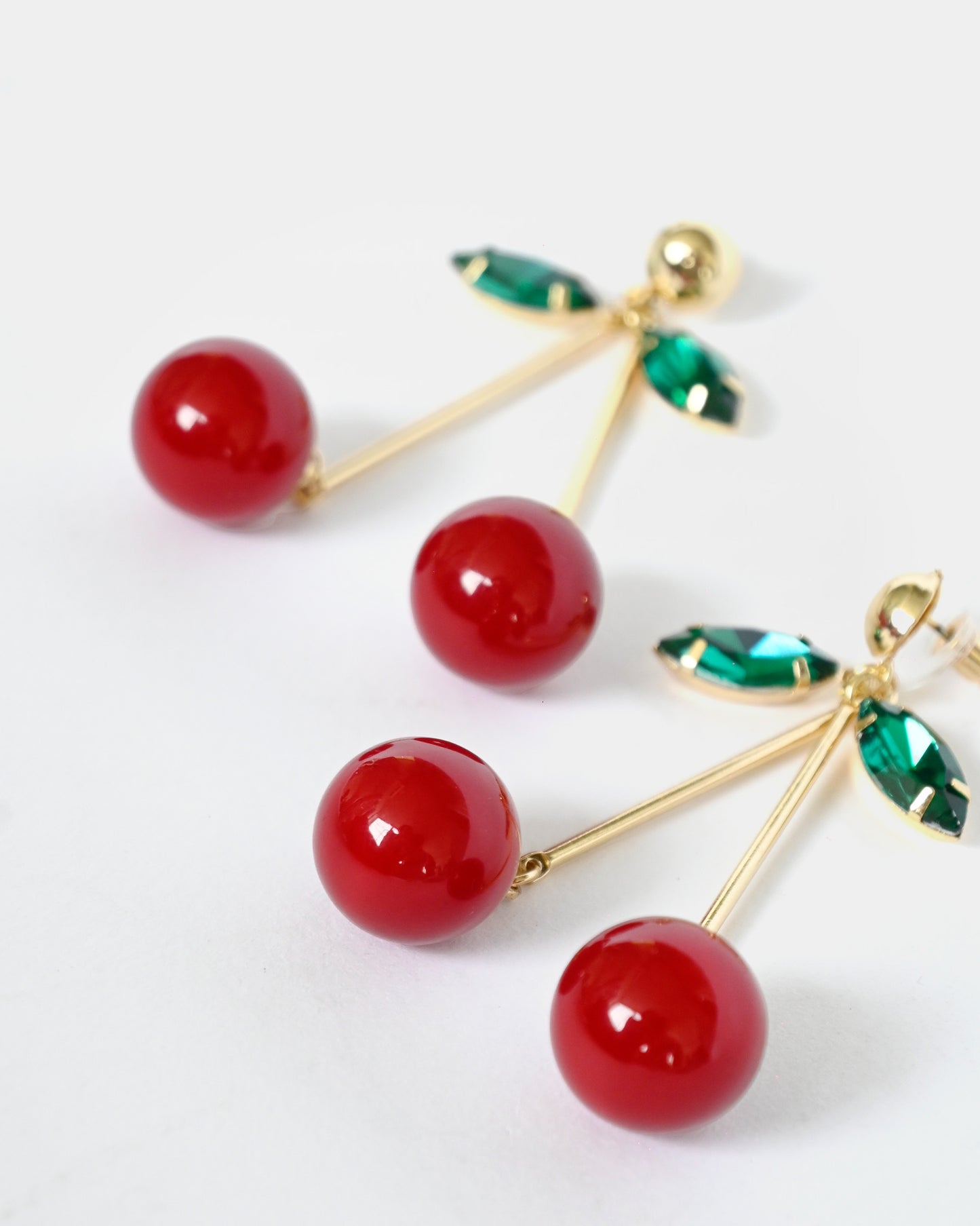 Regin Cherry Earrings