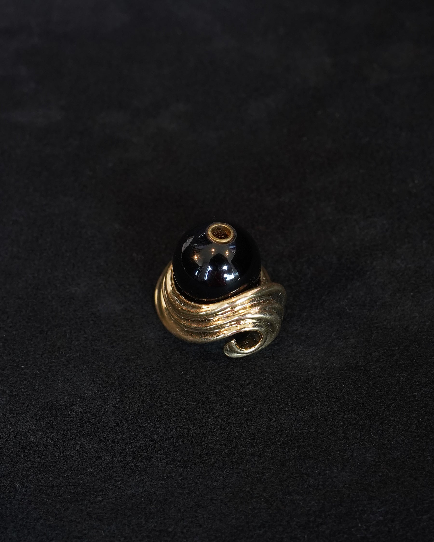 "Isabella Etou" Wave Incense Holder - Brass