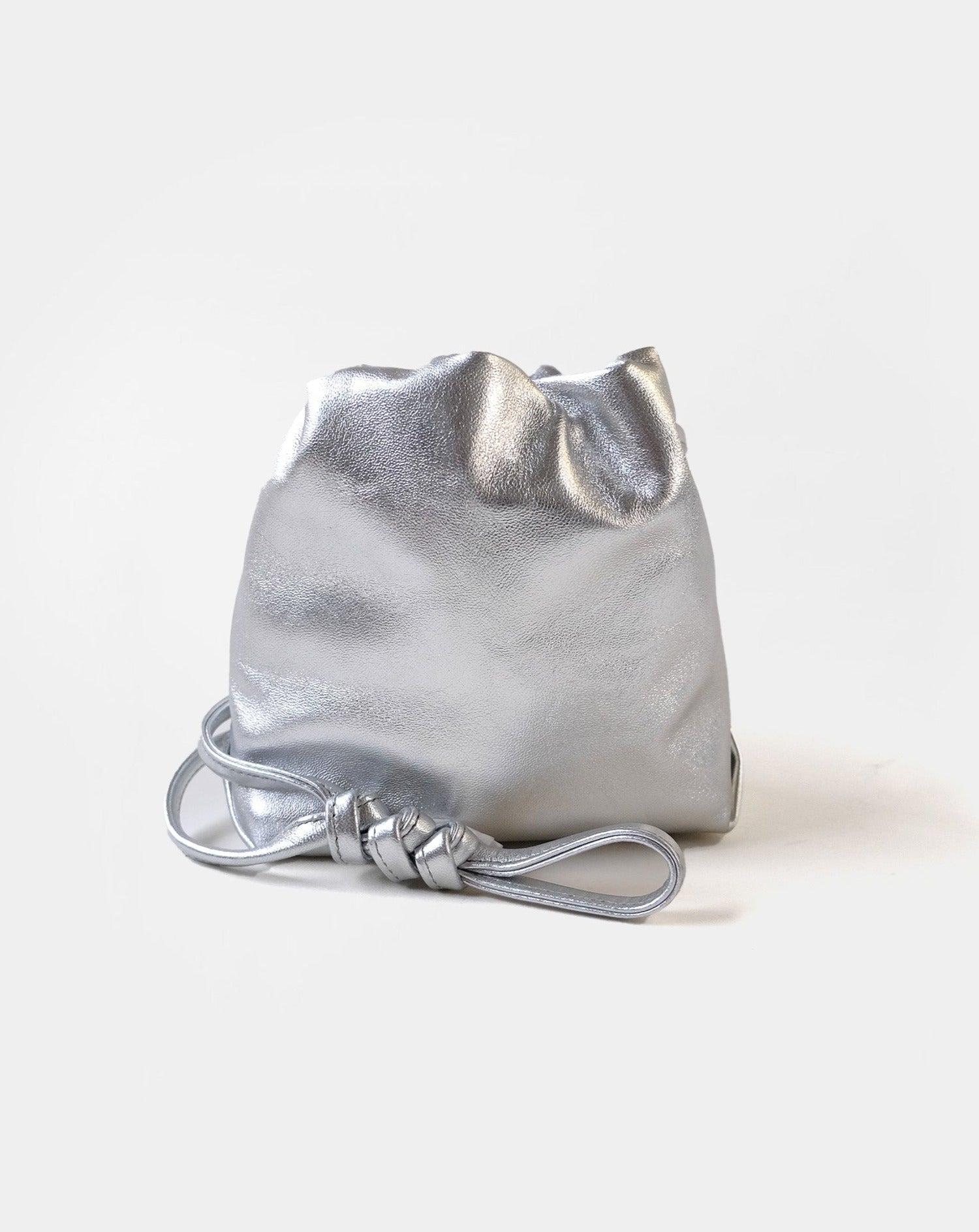 NOWHOW × 404 "CHUCKchen" - Silver