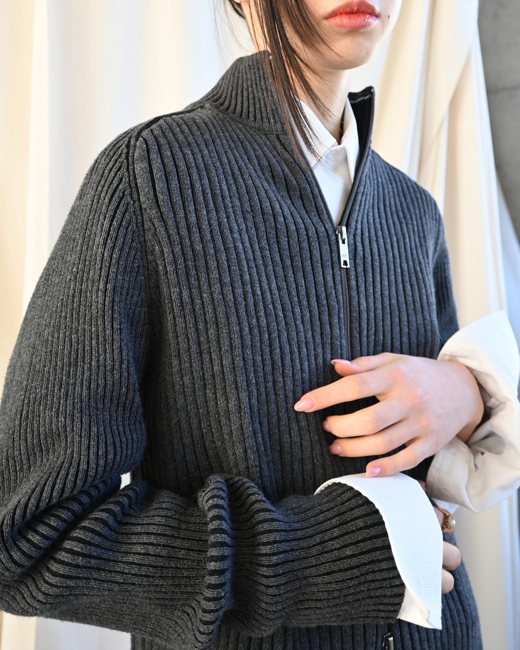 Ribbed Zip-Up Gray Sweater - DKNY