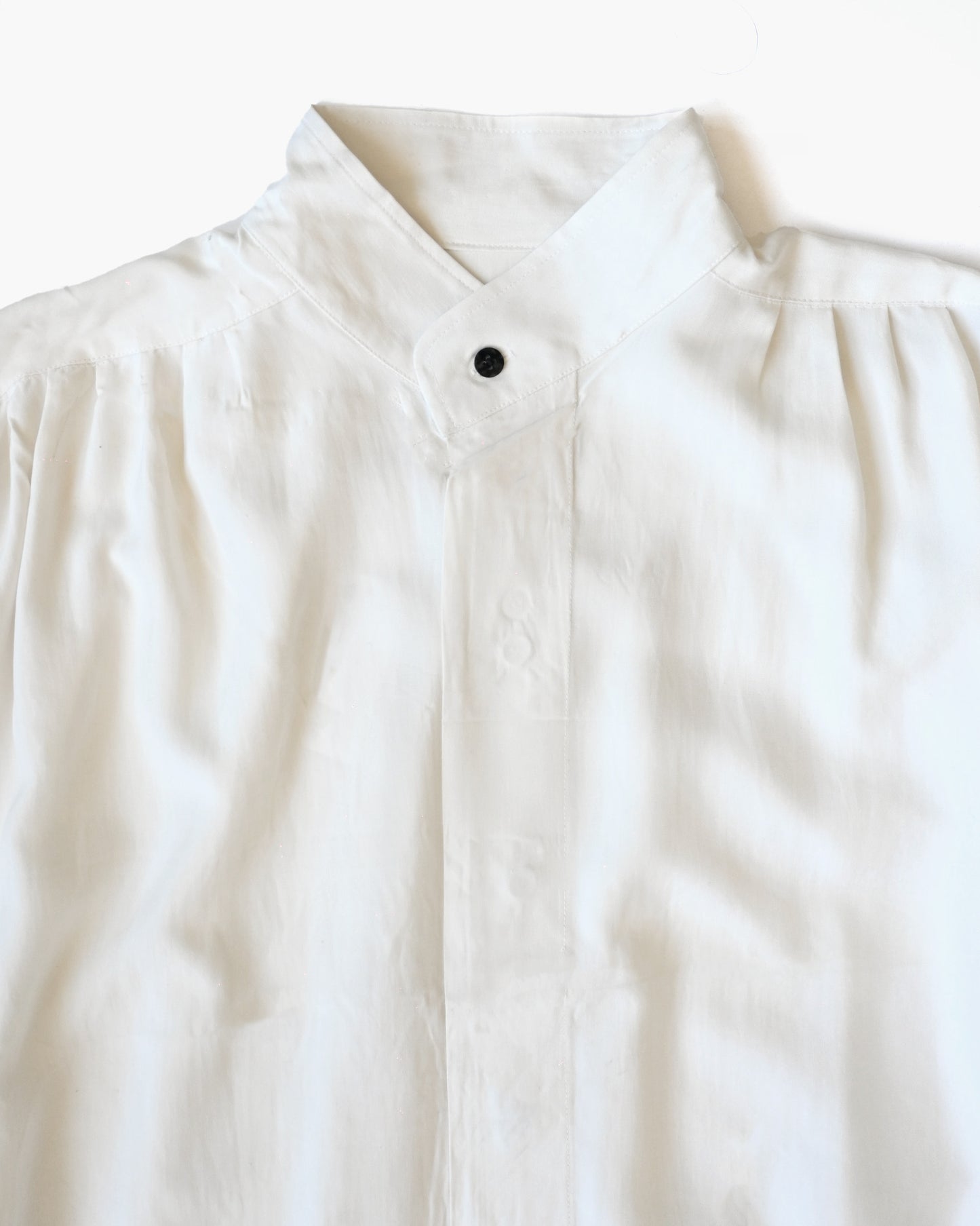 100% Silk Gathered Stand Collar White Shirt