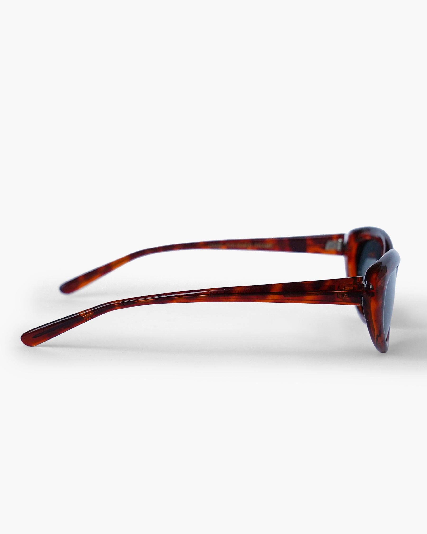 NOS 90's Sunglasses (E61)