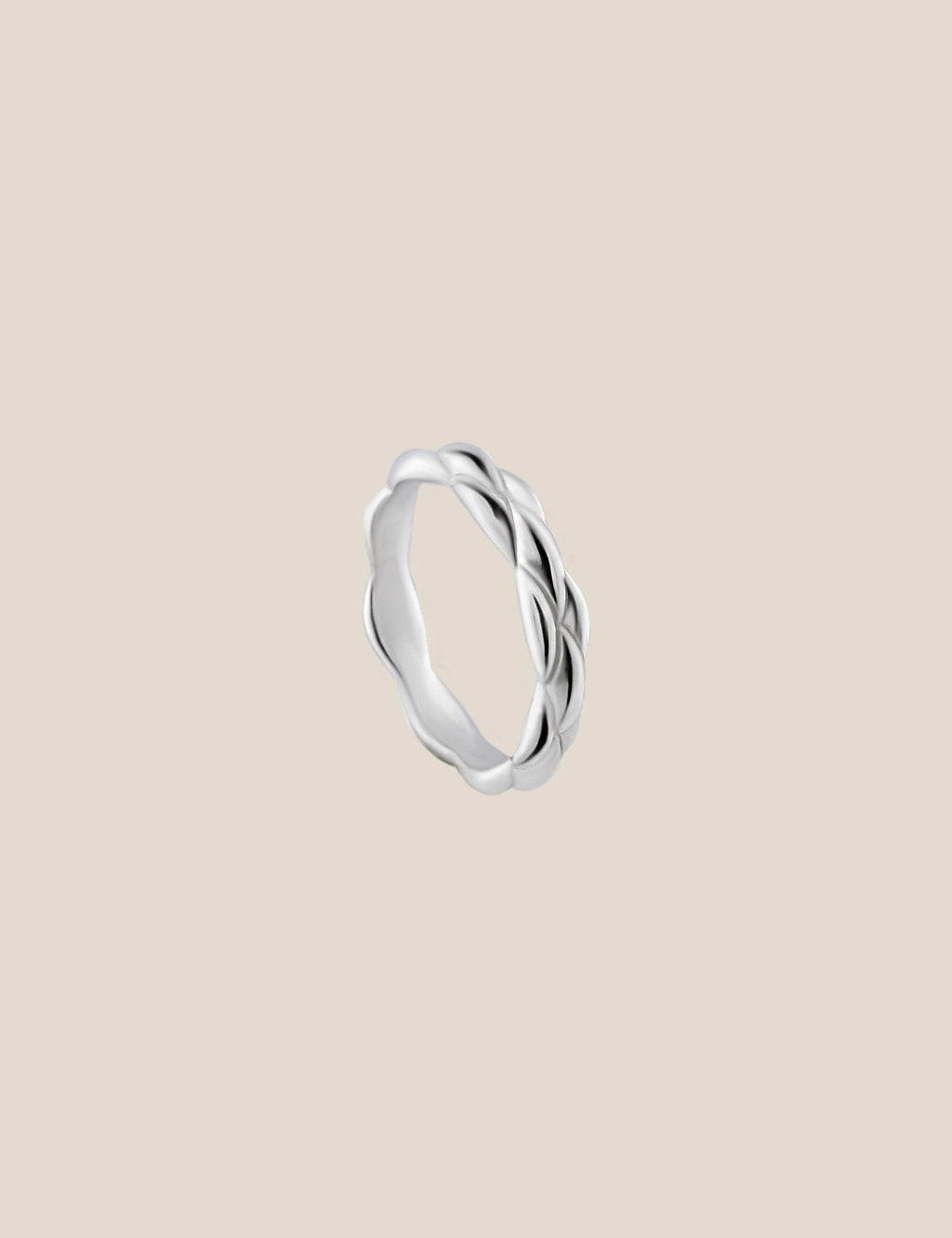 "Isabella Etou" Modern Wave Thin Ring