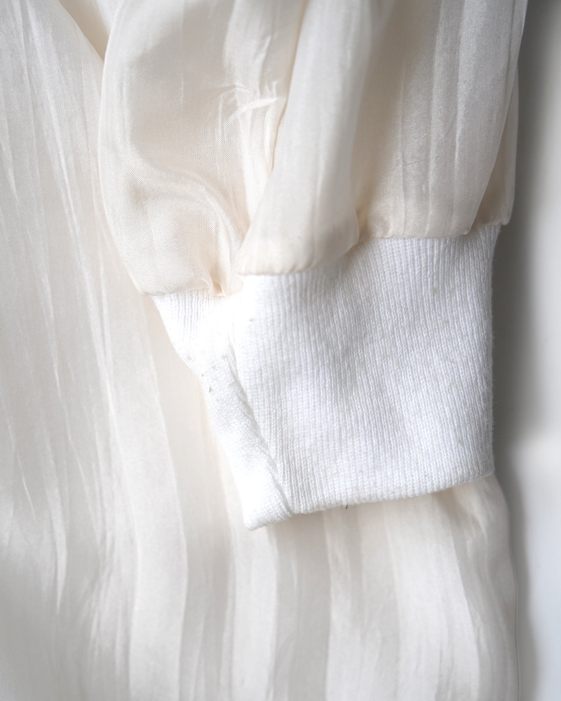 Silk Pullover Shirt with Rose Embroidery