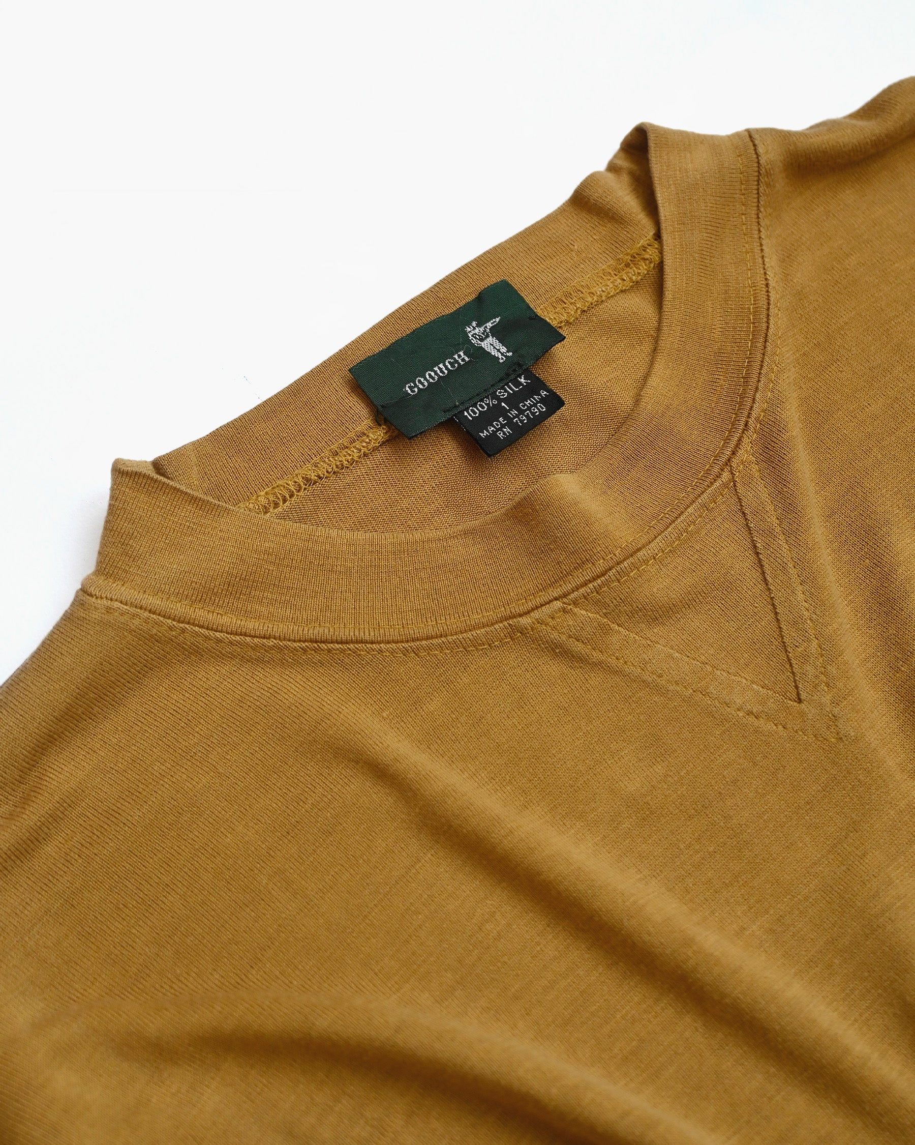 "GOOUCH" 100% Silk Front V T-shirts